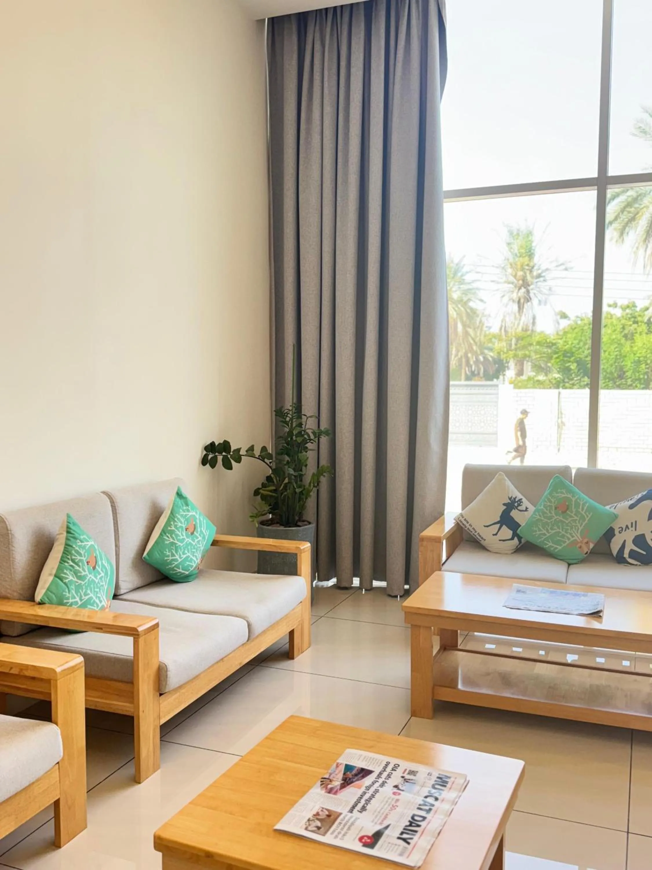 Season Inn Hotel_Al Hail