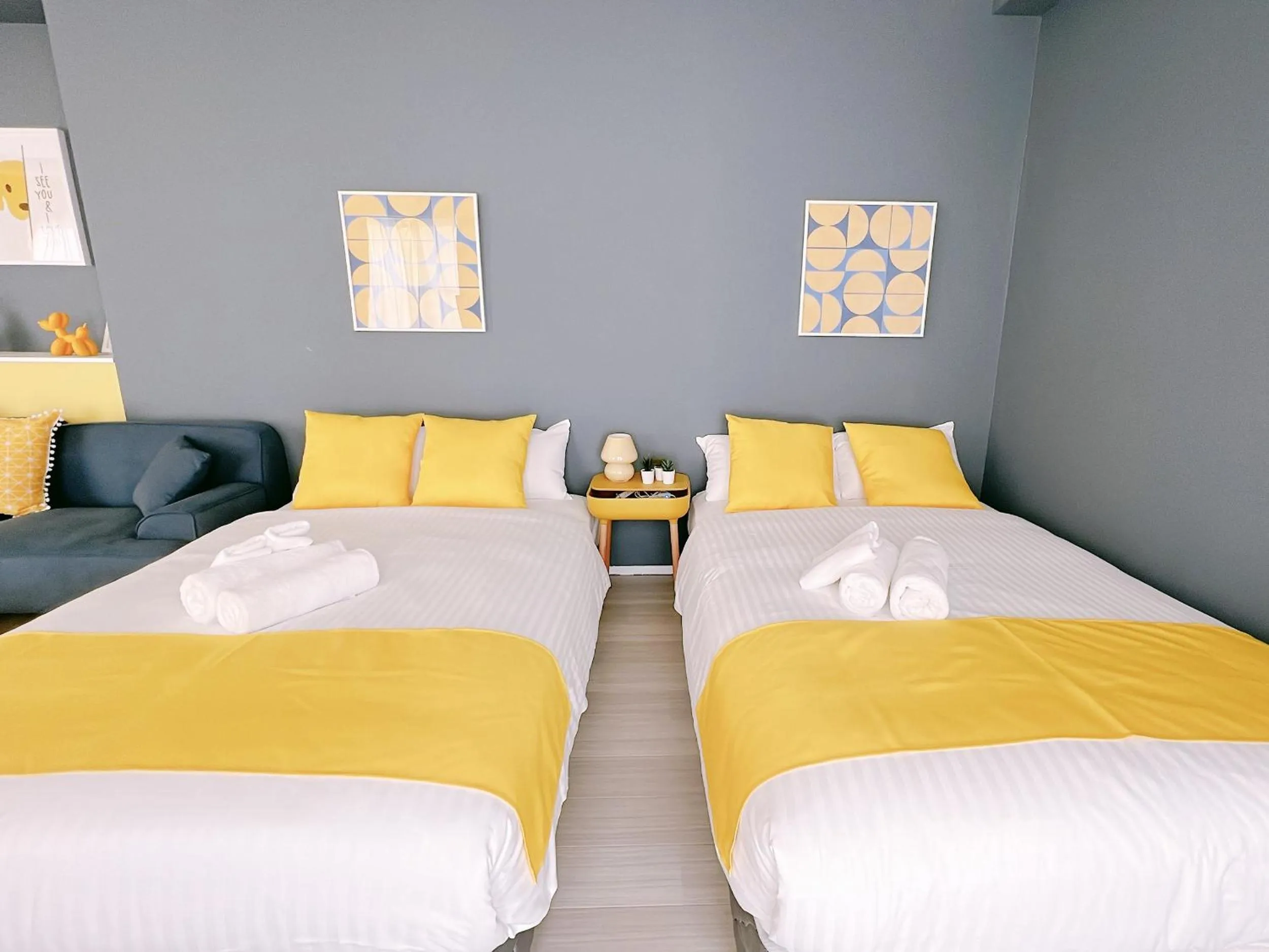 Bed in OUCHI HOTEL Nagarekawa with Dogs