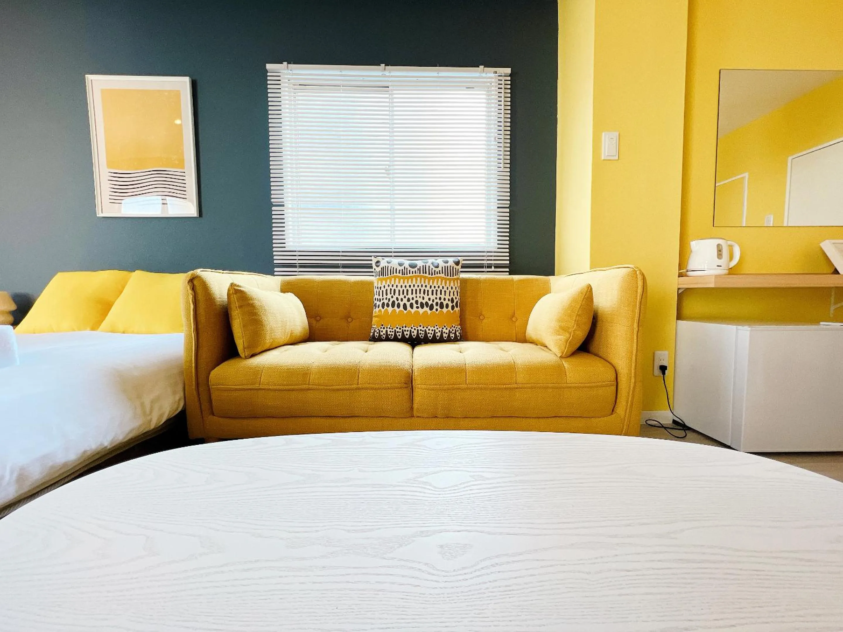 Bed in OUCHI HOTEL Nagarekawa with Dogs