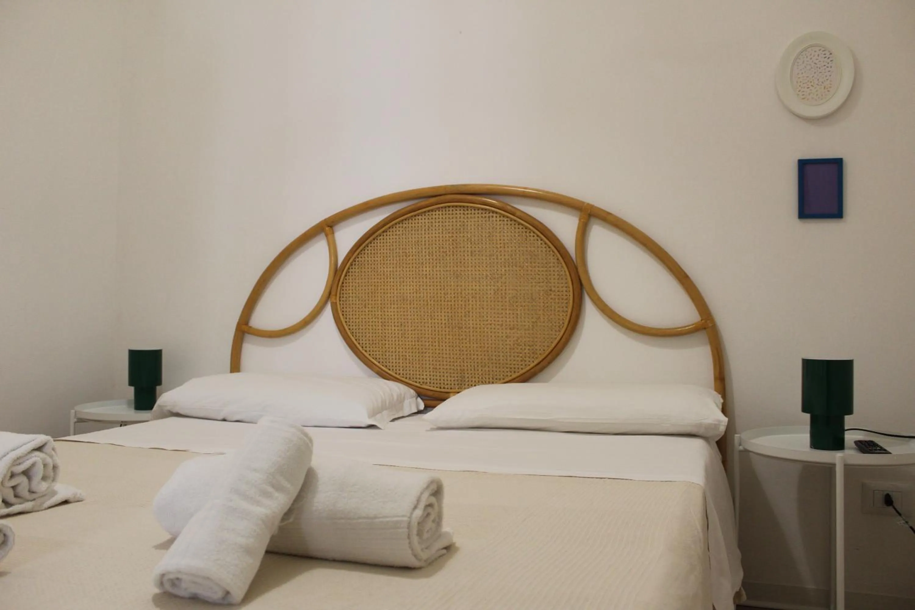Bed in Terrasini 2000 Home Holidays