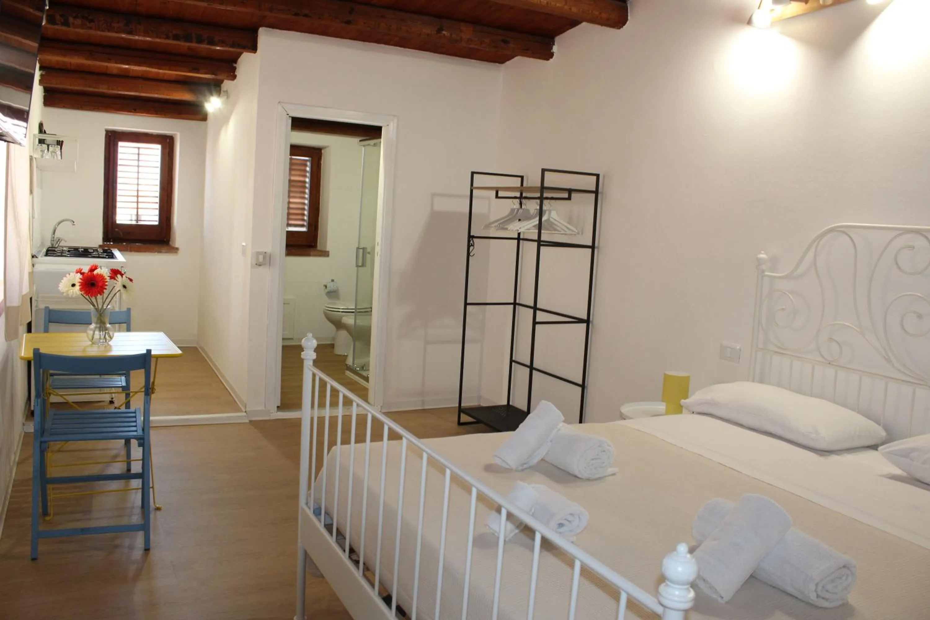 Bed in Terrasini 2000 Home Holidays
