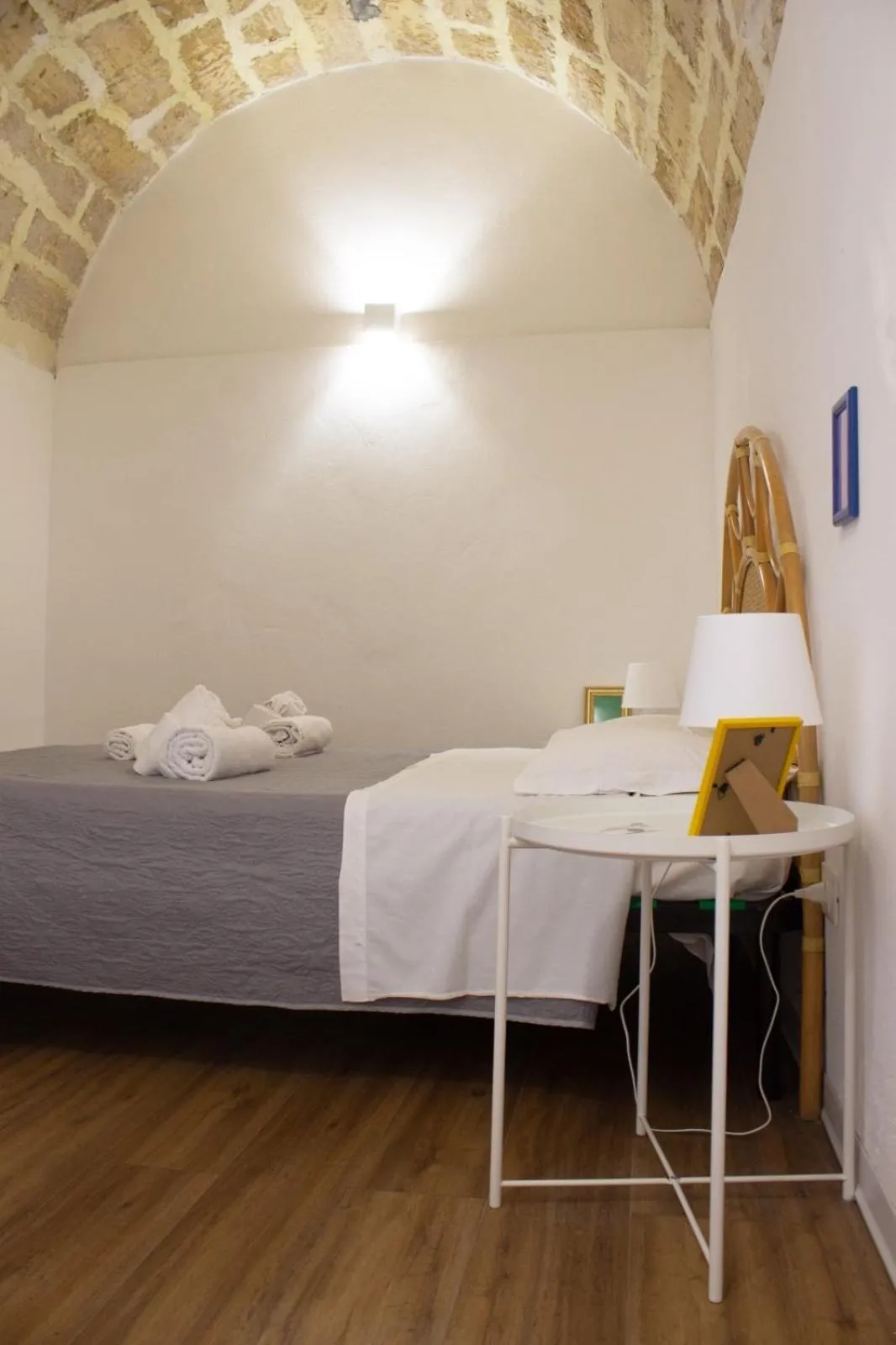 Bed in Terrasini 2000 Home Holidays