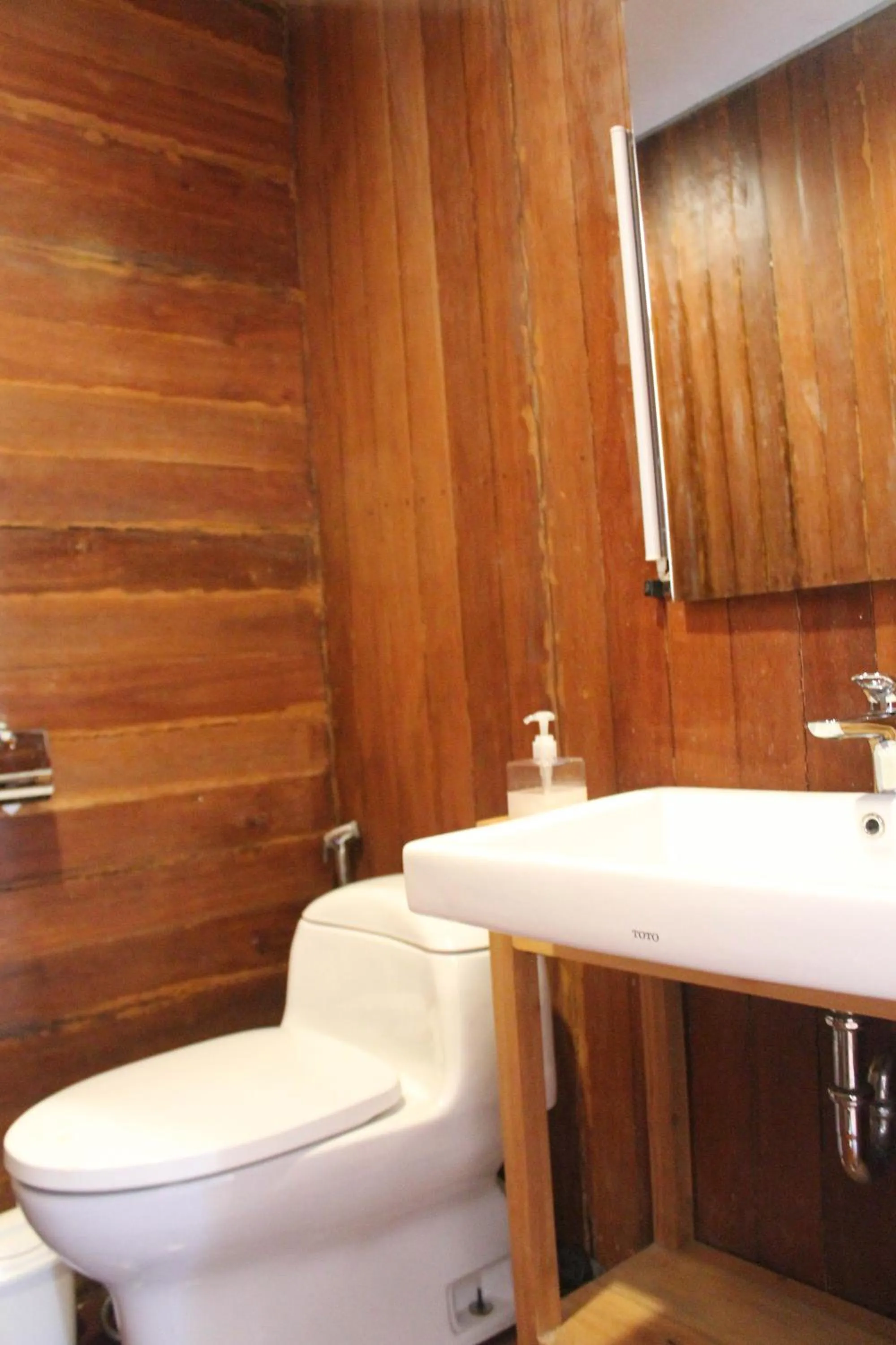 Toilet in Natuna Dive Resort
