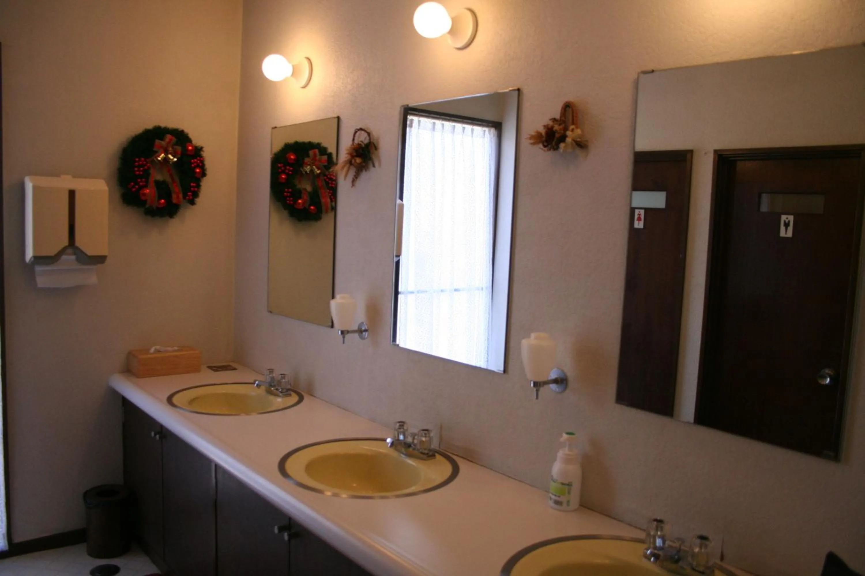 Bathroom in Pension Half Time