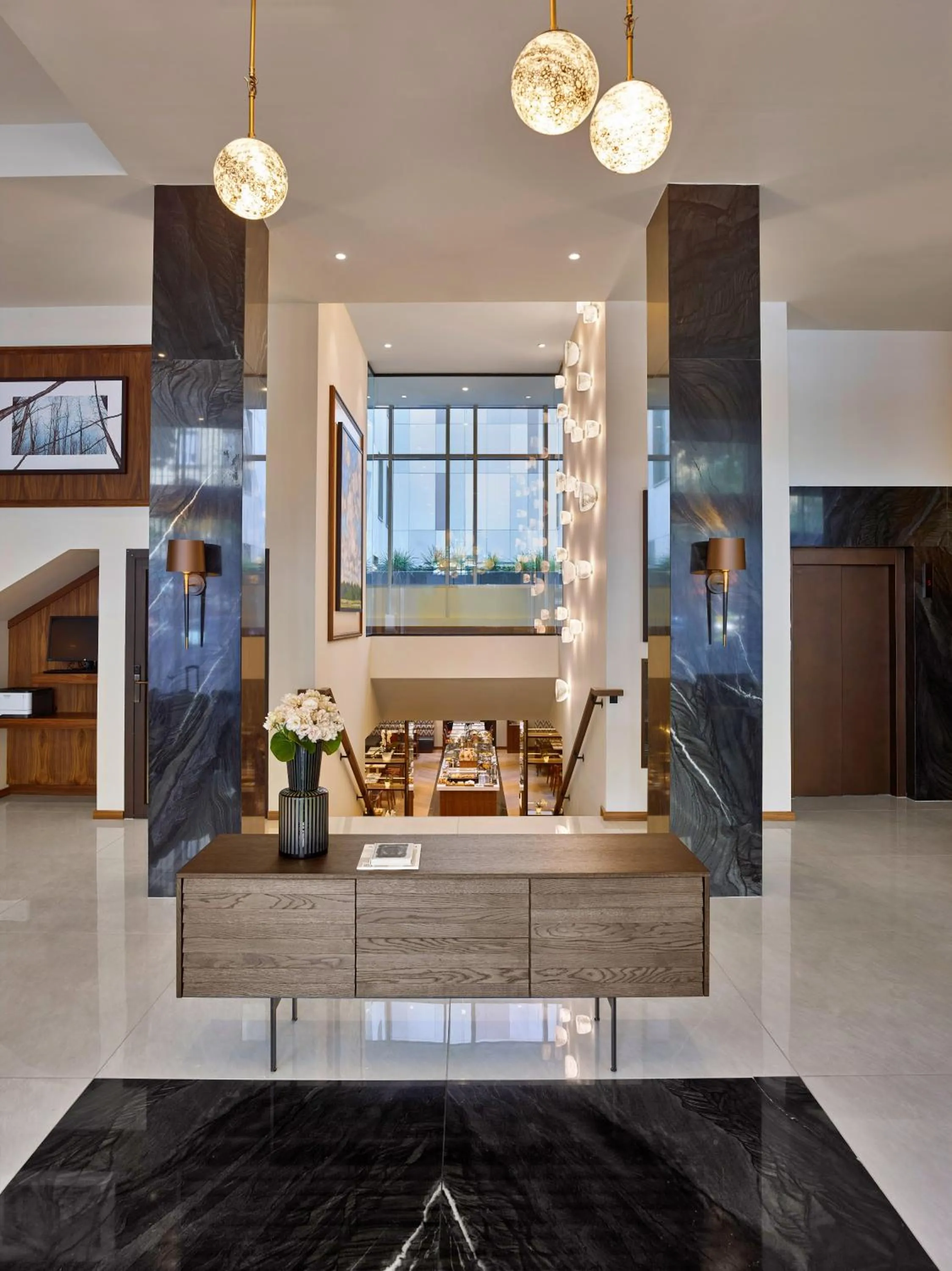 Lobby or reception in EST Grand Hotel Savoy