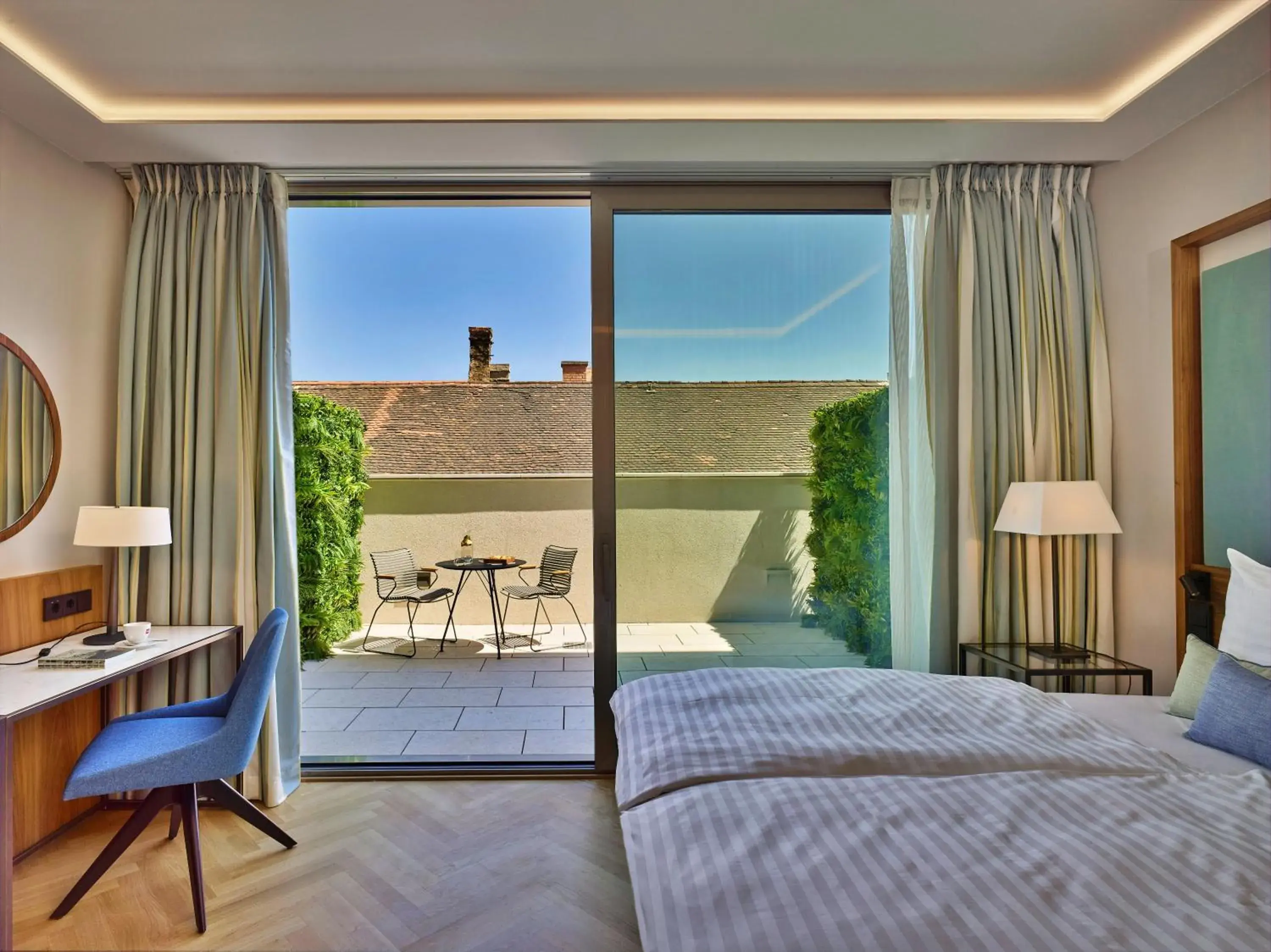 Classic Double Room with Terrace in EST Grand Hotel Savoy Classic Double Room with Terrace in EST Grand Hotel Savoy