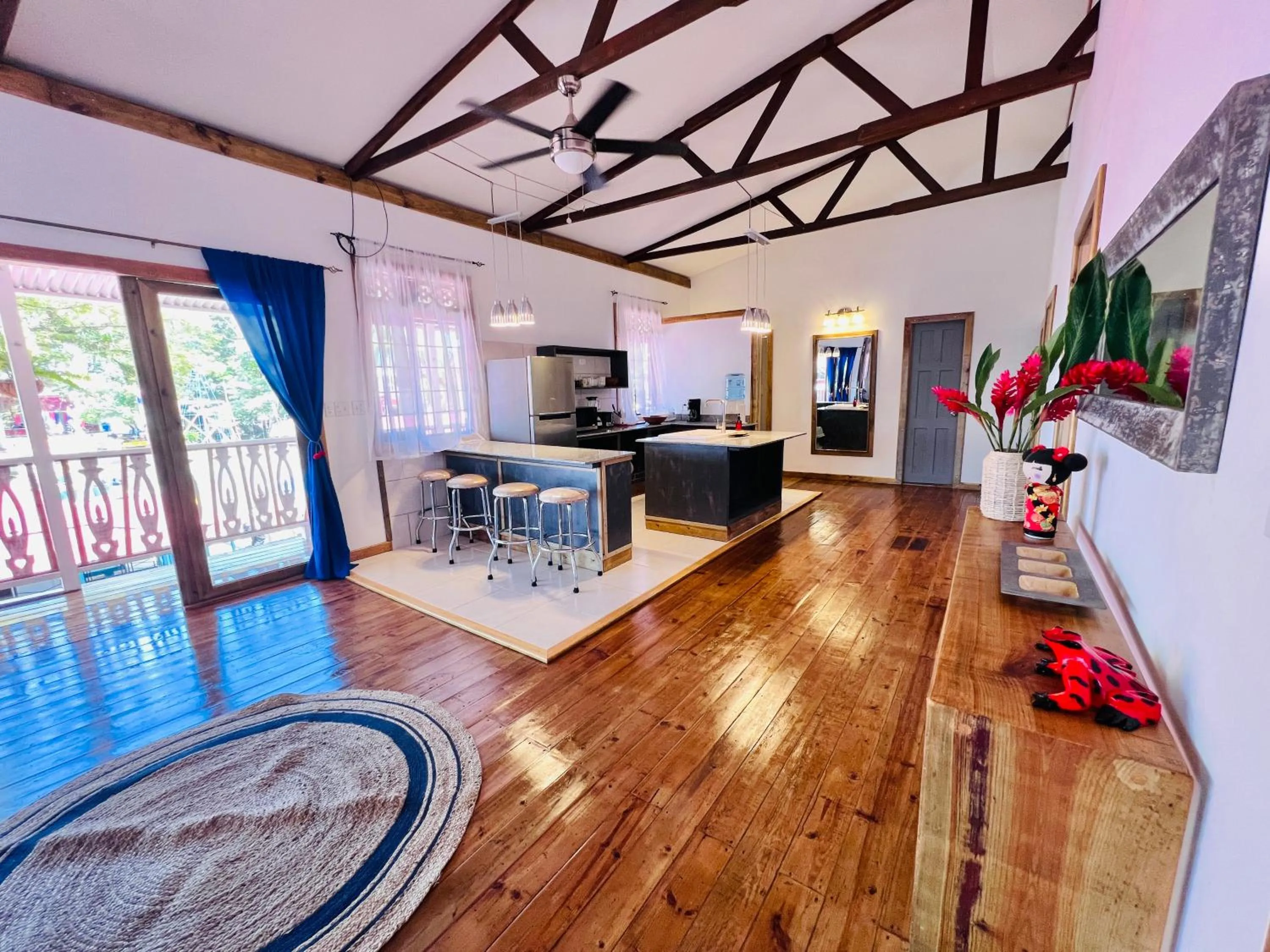 Living room in Casa Le Parc - Main Street