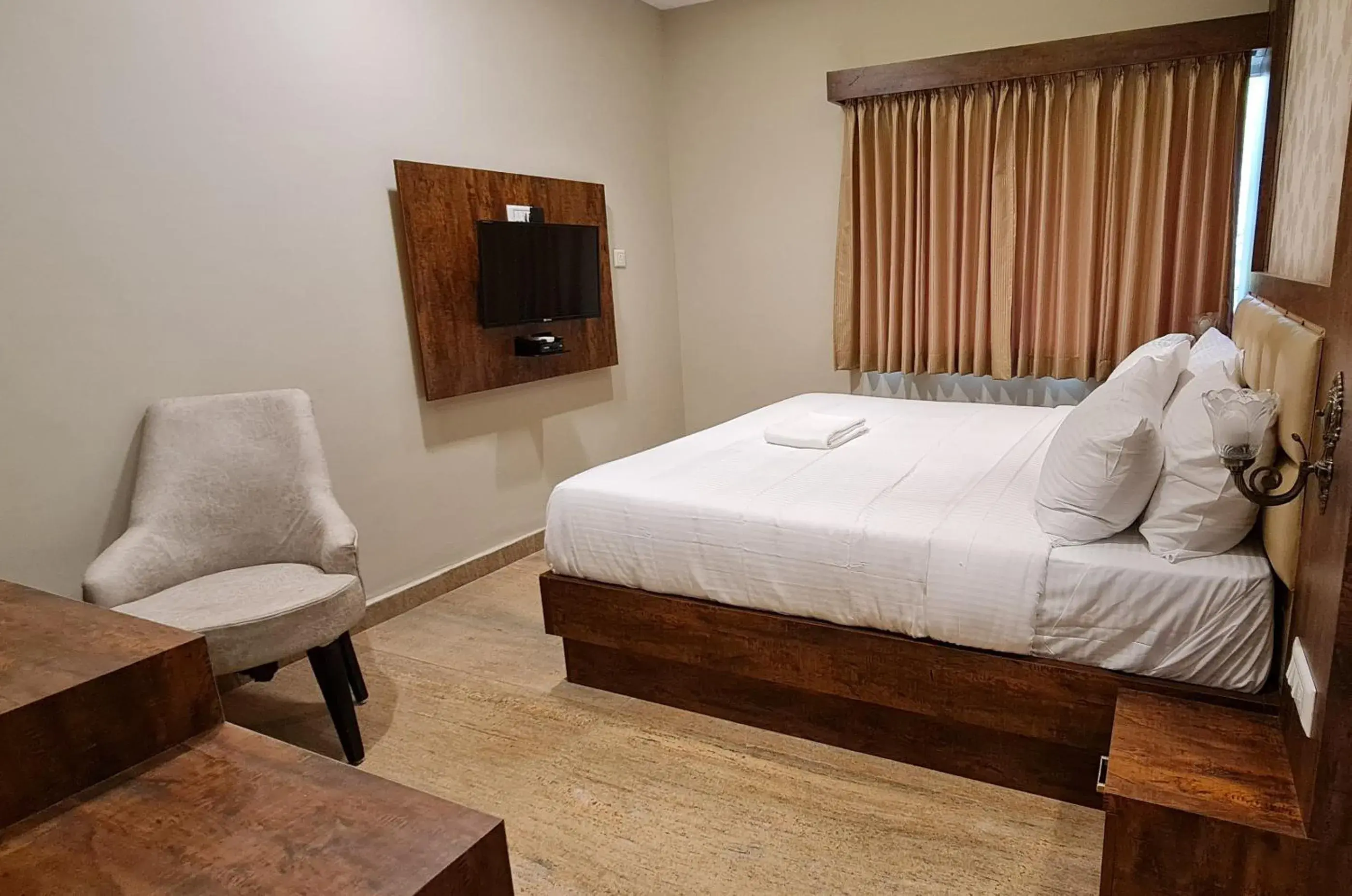 Double Room in Al Noor Palace Double Room in Al Noor Palace