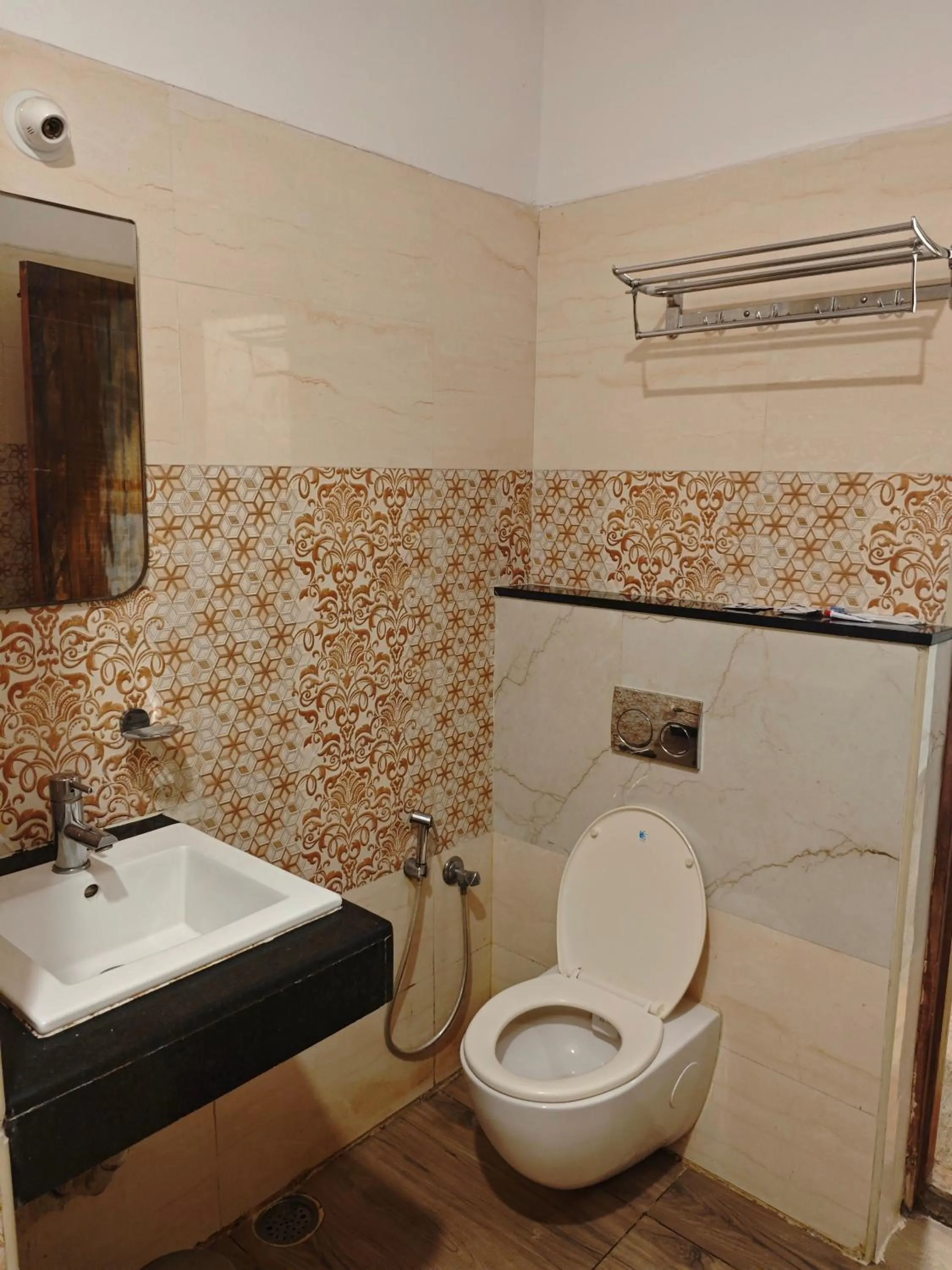 Toilet in Al Noor Palace