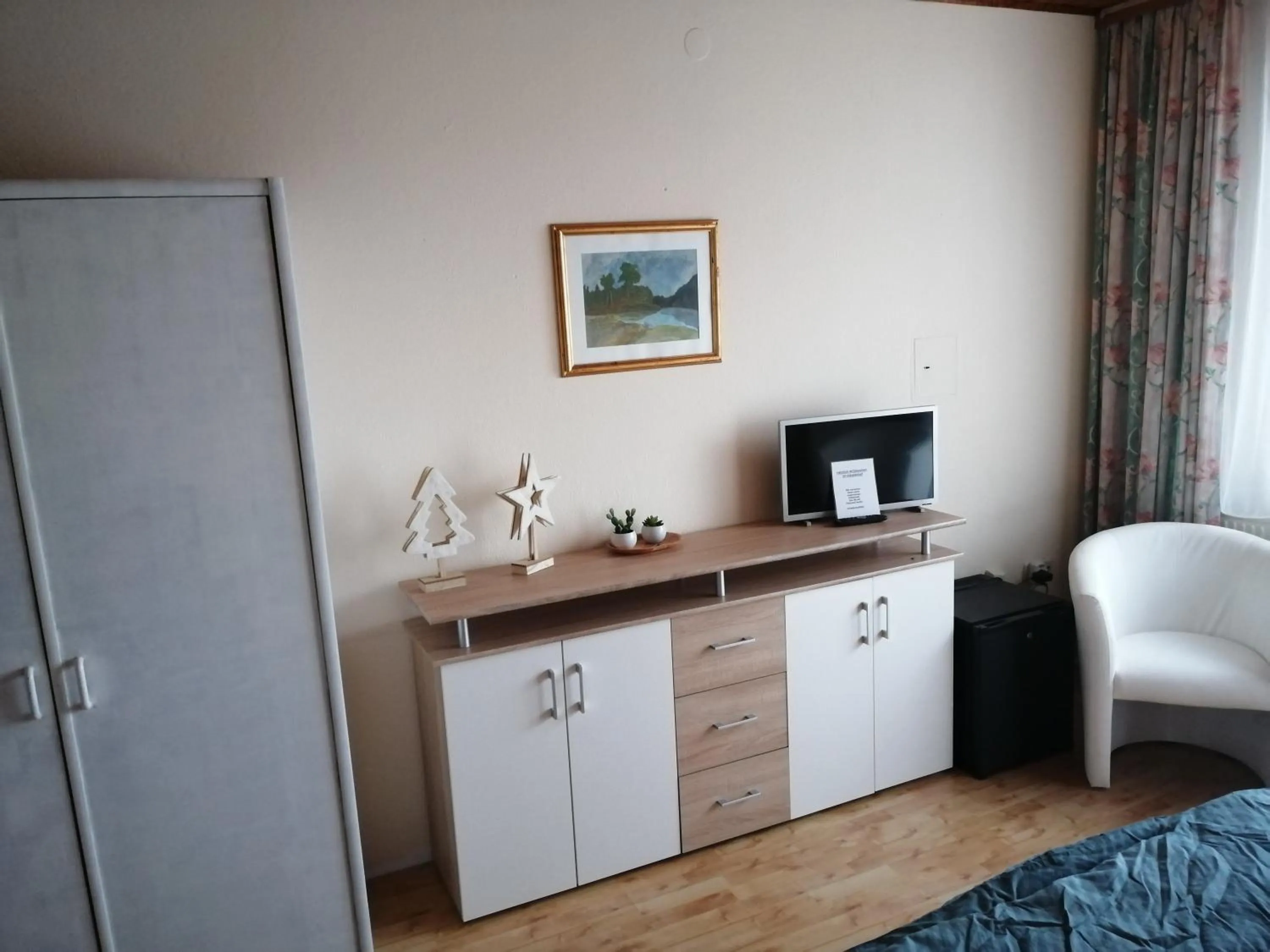 Photo of the whole room in Pension Arkadenhof