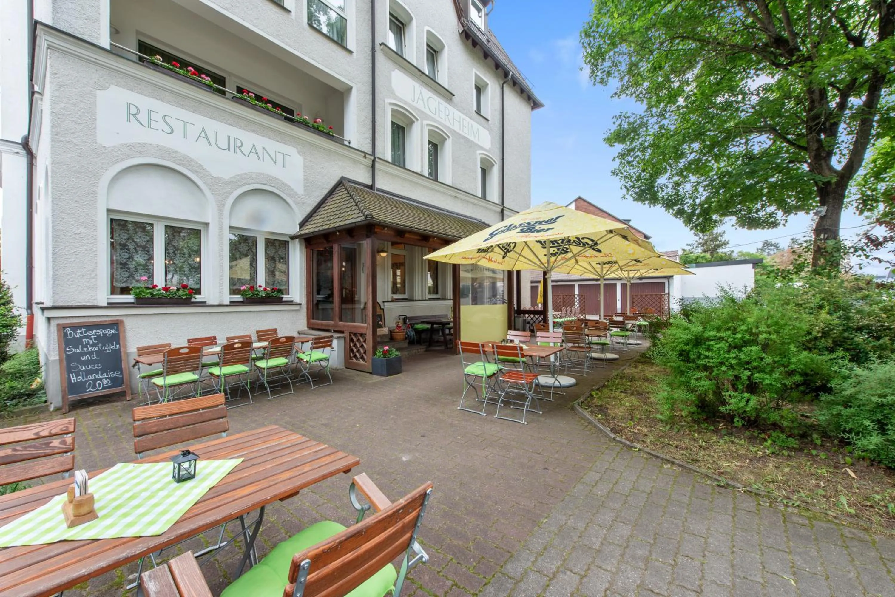 Property building in Jägerheim