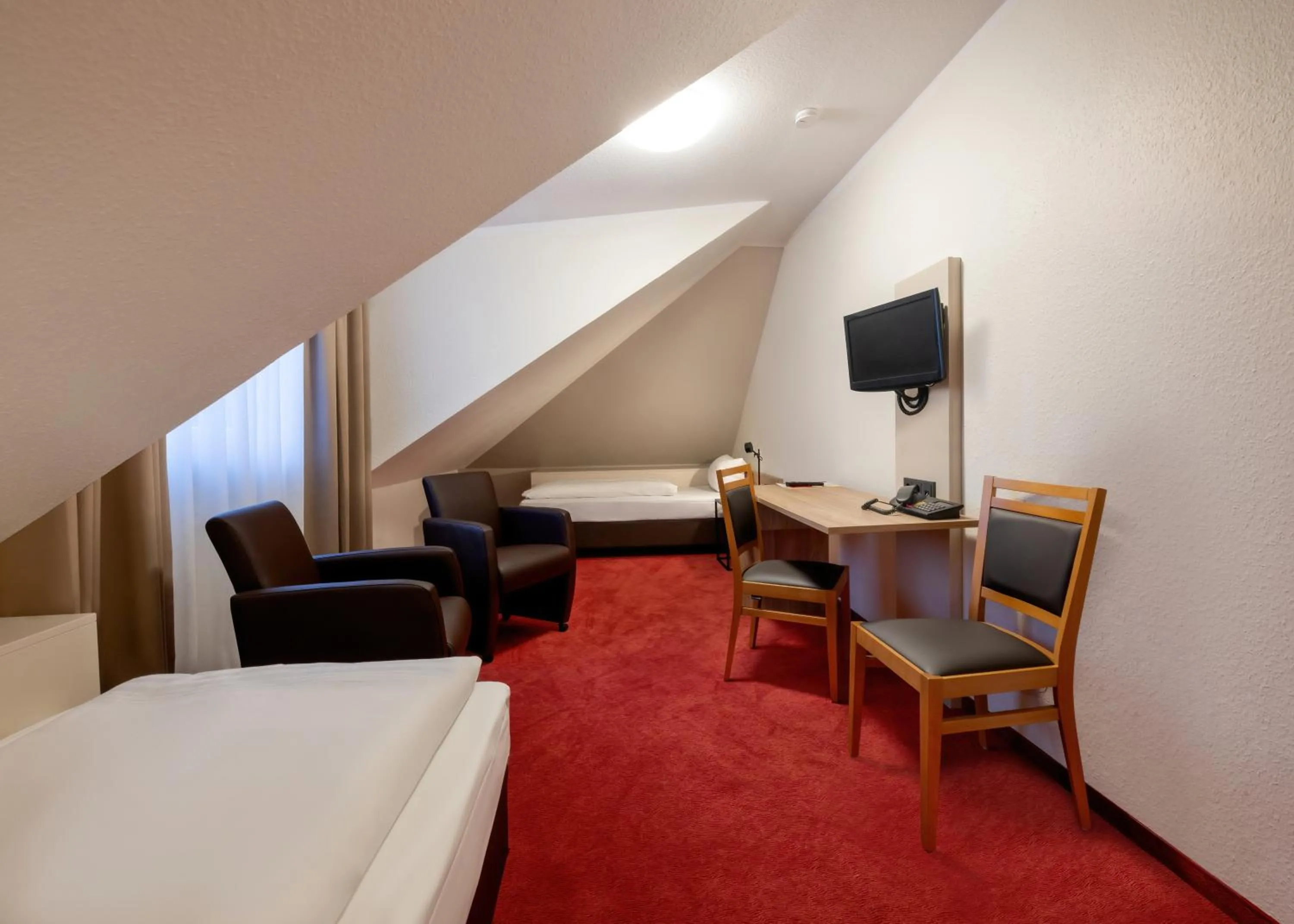 Photo of the whole room, Bed in Jägerheim