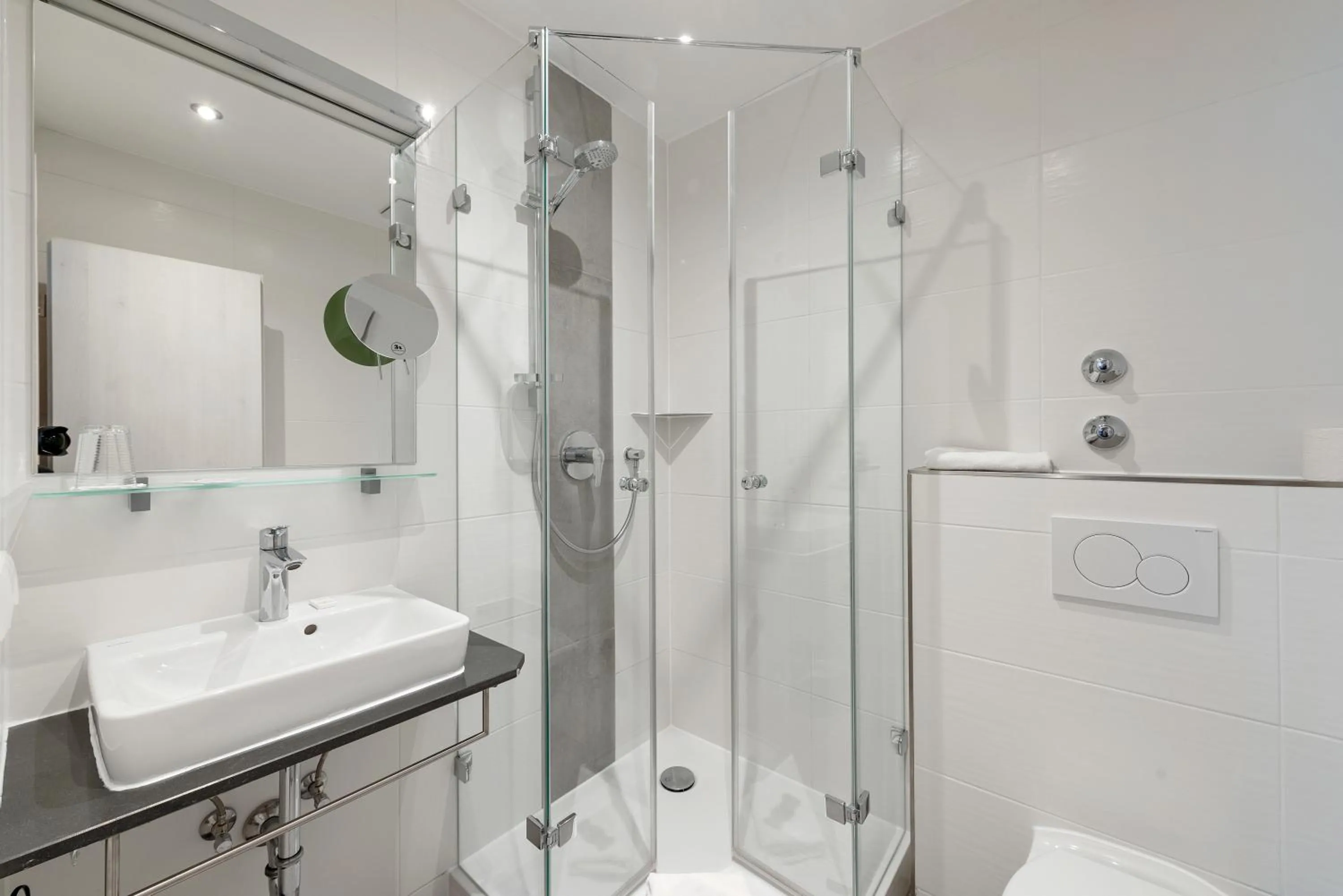 Shower in Jägerheim