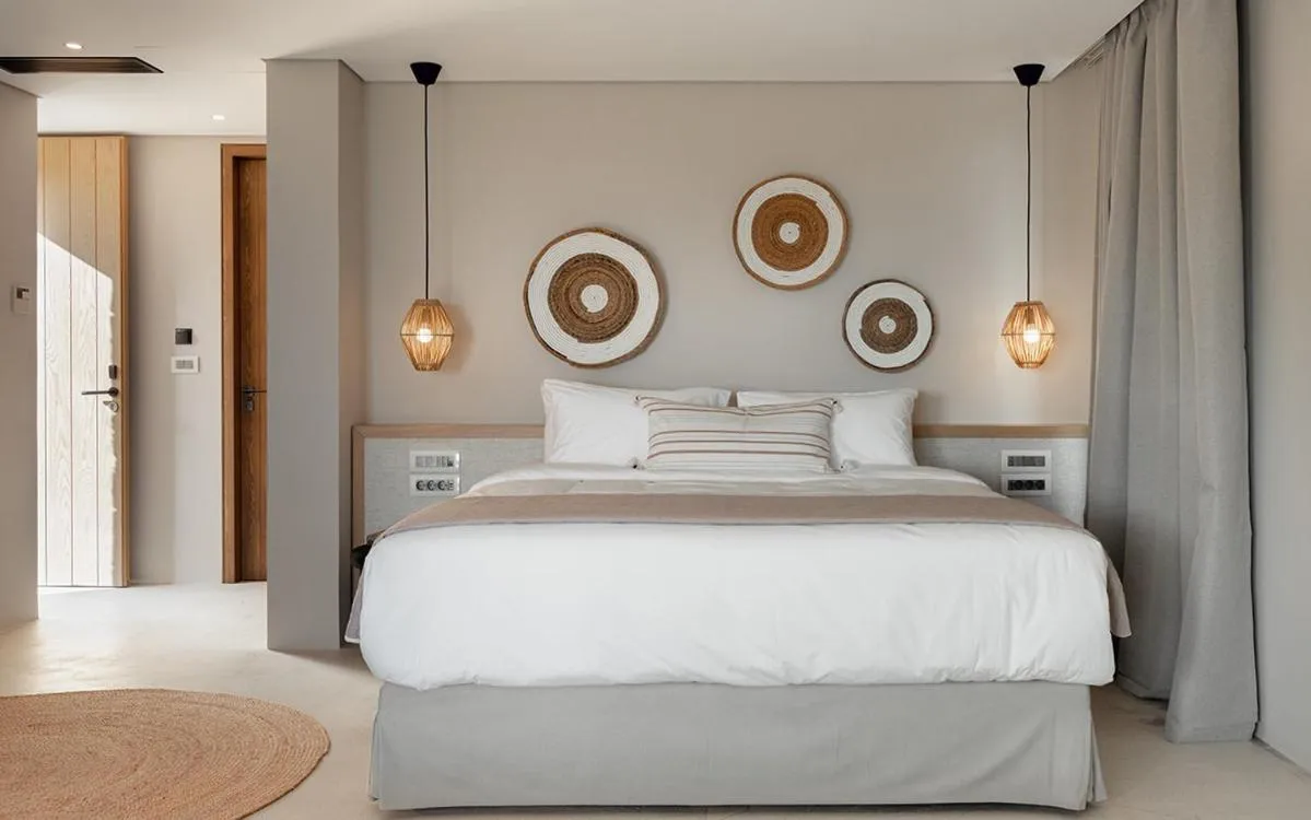 Bedroom, Bed in Eliamos Villas Hotel & Spa