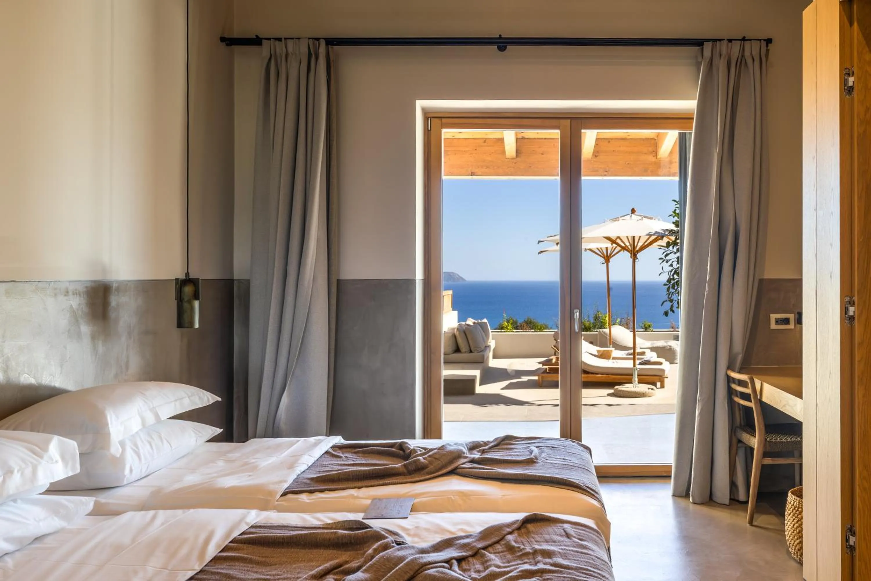 Bedroom, Bed in Eliamos Villas Hotel & Spa