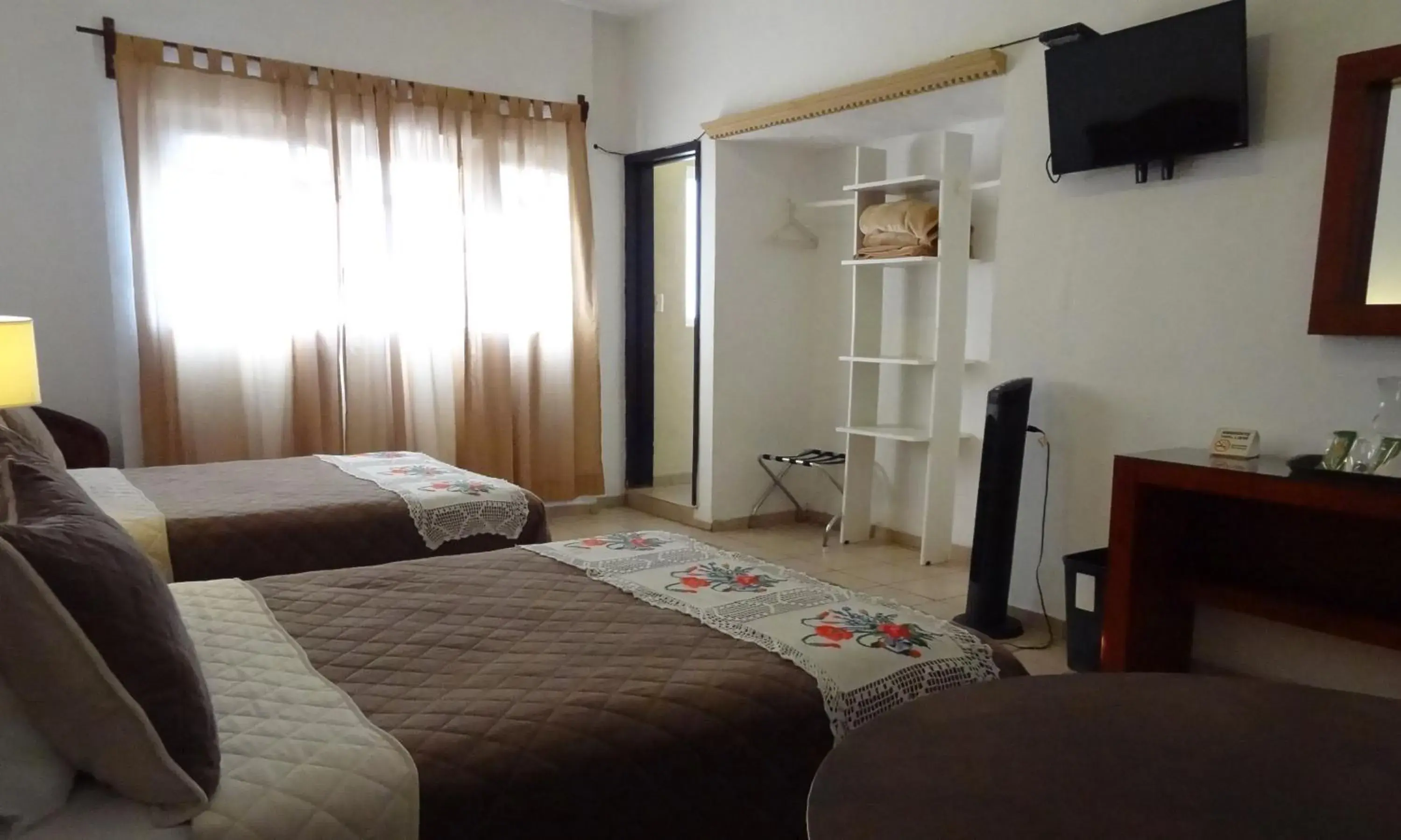 Double Room with Two Double Beds in Hotel San Miguel Penjamo Double Room with Two Double Beds in Hotel San Miguel Penjamo