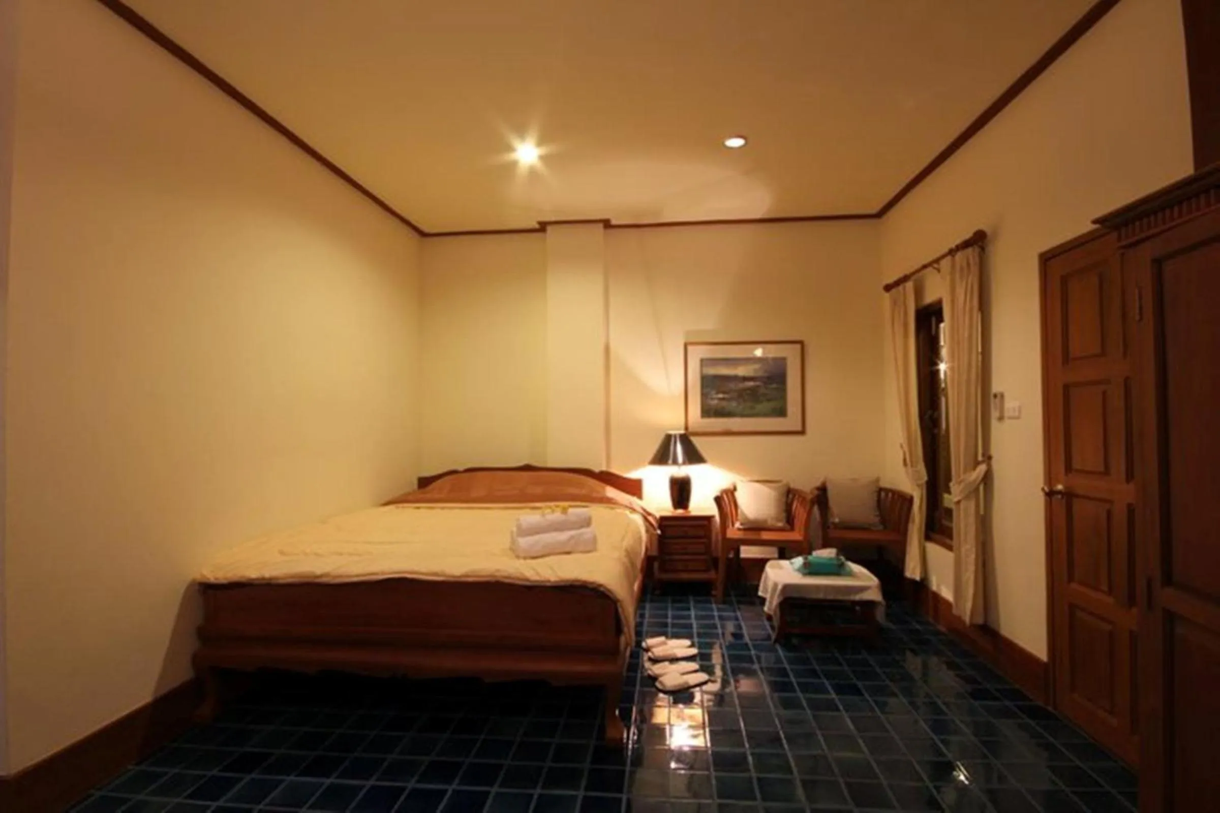 Photo of the whole room, Bed in Khum Khun Wang Resort