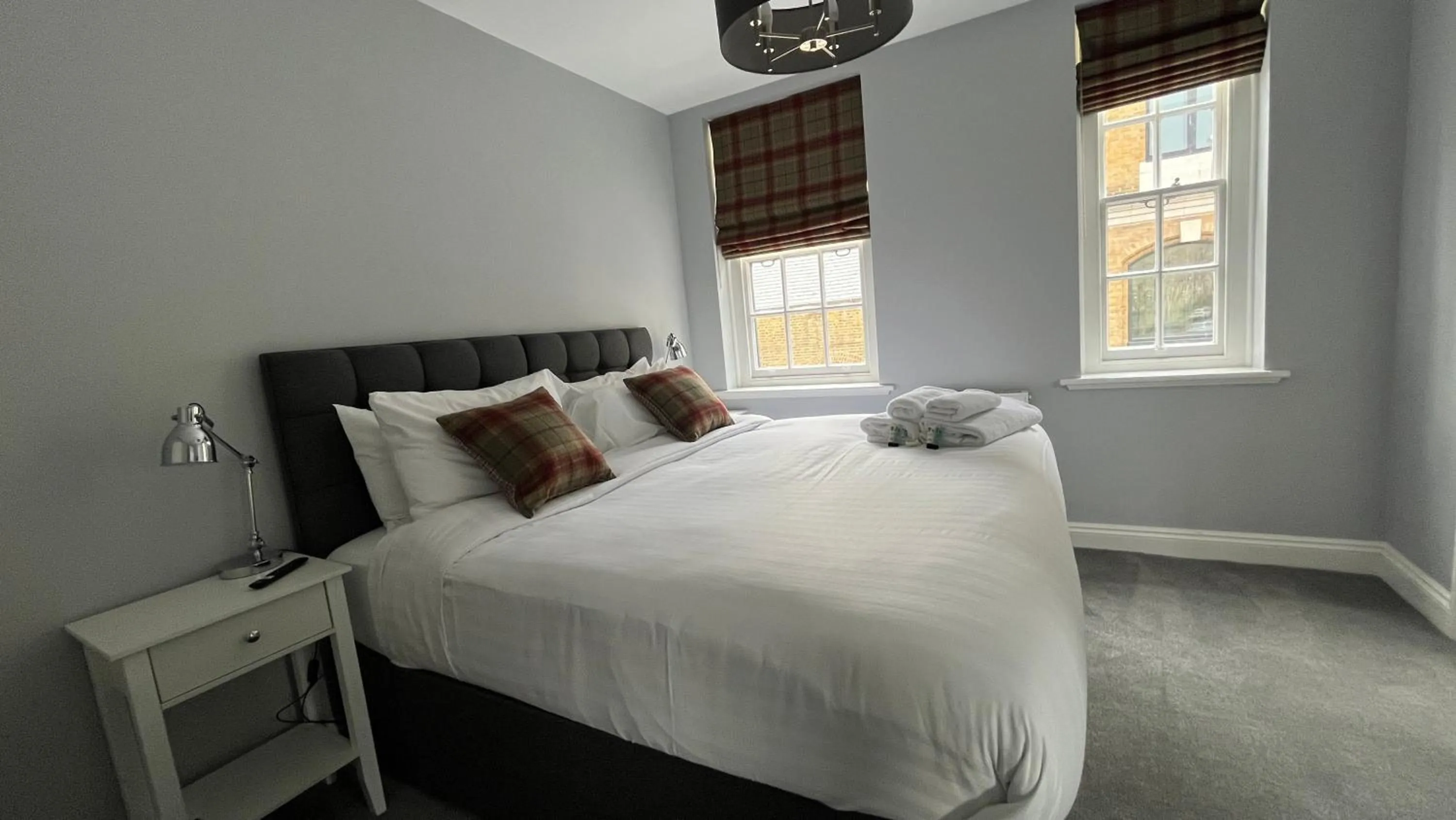 TV and multimedia, Bed in Dockers Inn