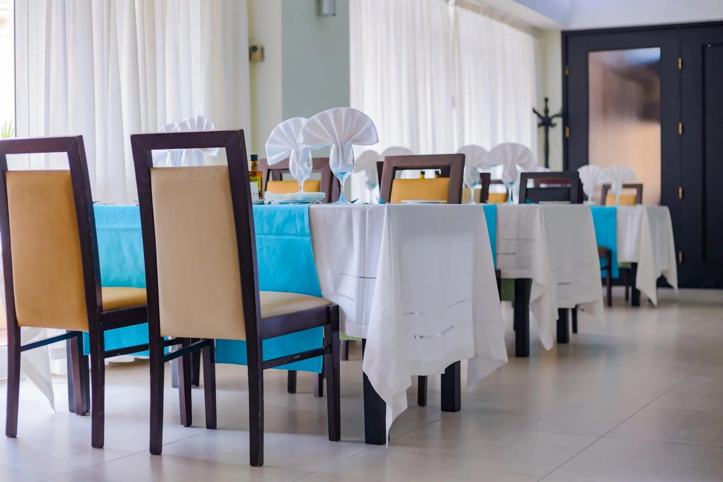 Restaurant/places to eat in Hotel Continental Luanda