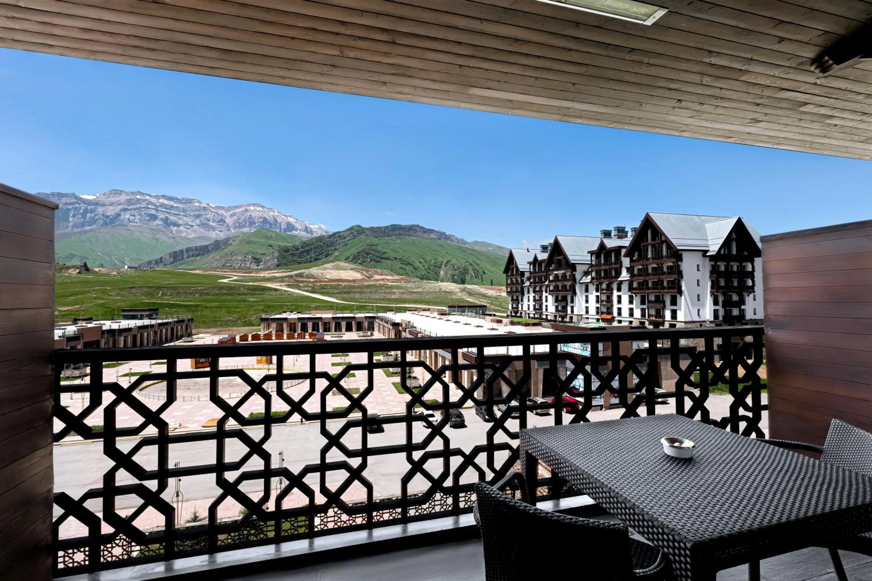 Day in Shahdag Hotel & Spa