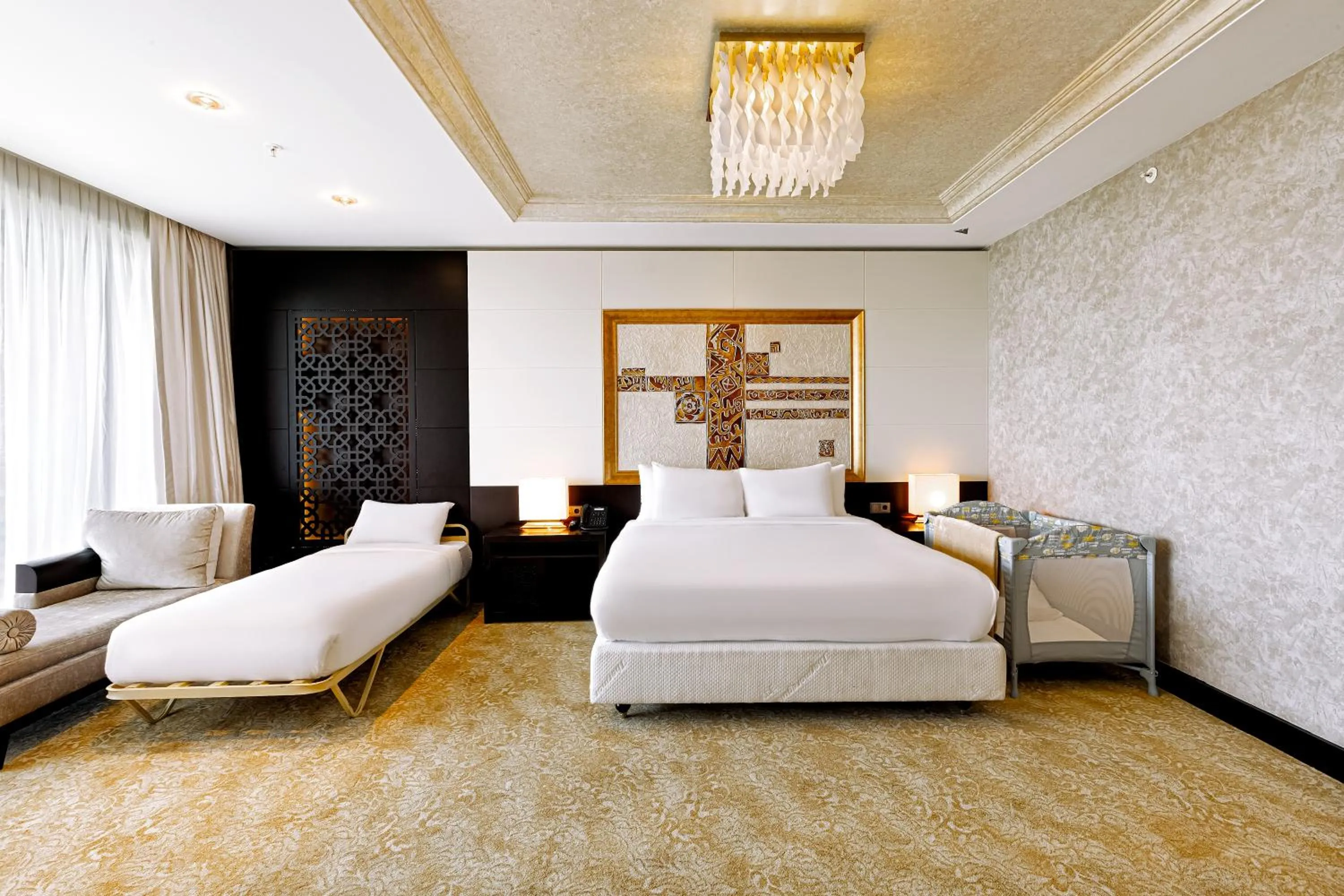 Bed in Shahdag Hotel & Spa