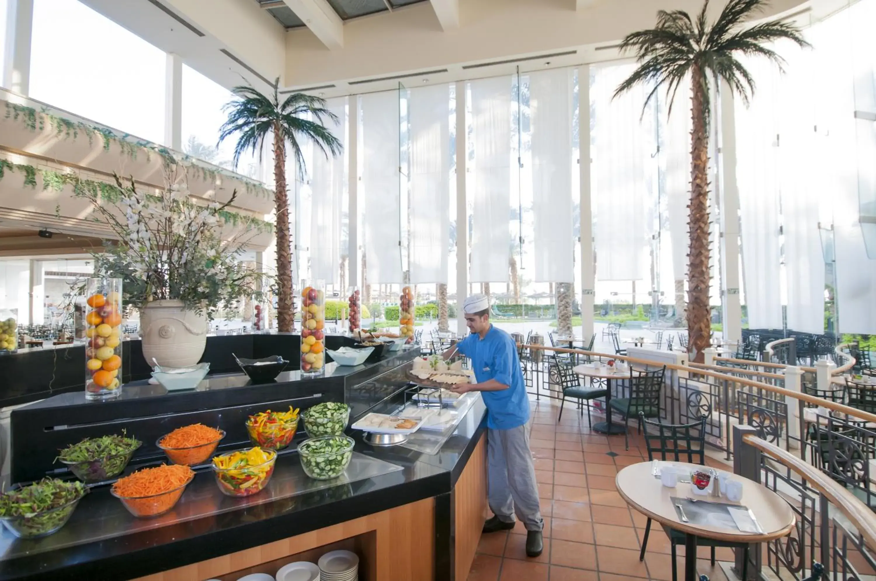 Restaurant/places to eat in David Dead Sea Resort & Spa Restaurant/places to eat in David Dead Sea Resort & Spa