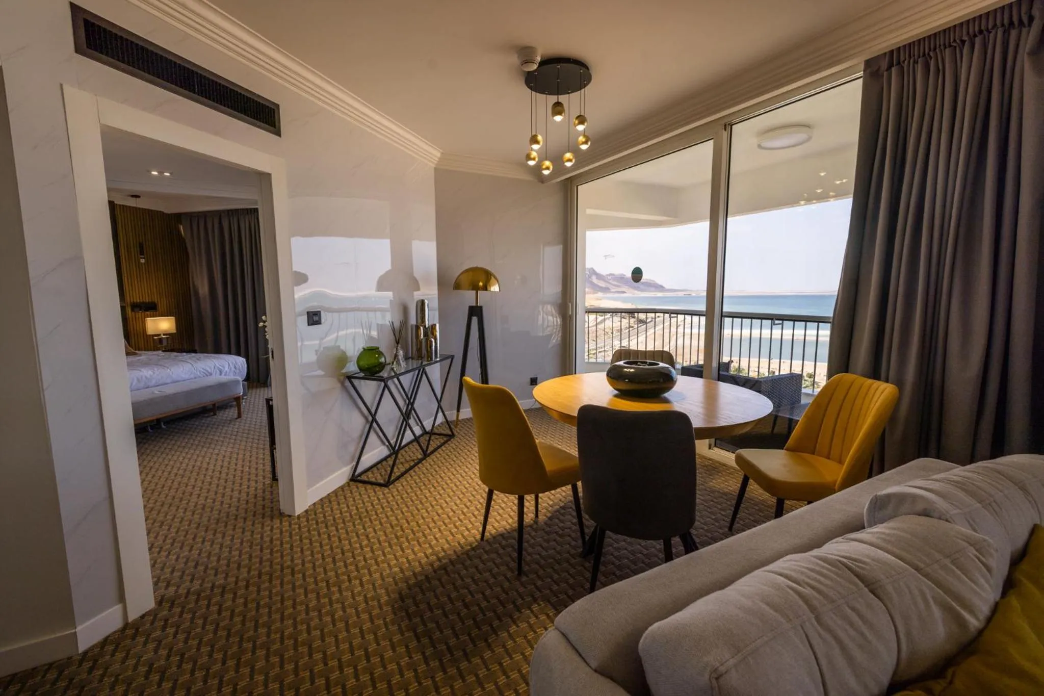 Dining area, Bed in David Dead Sea Resort & Spa