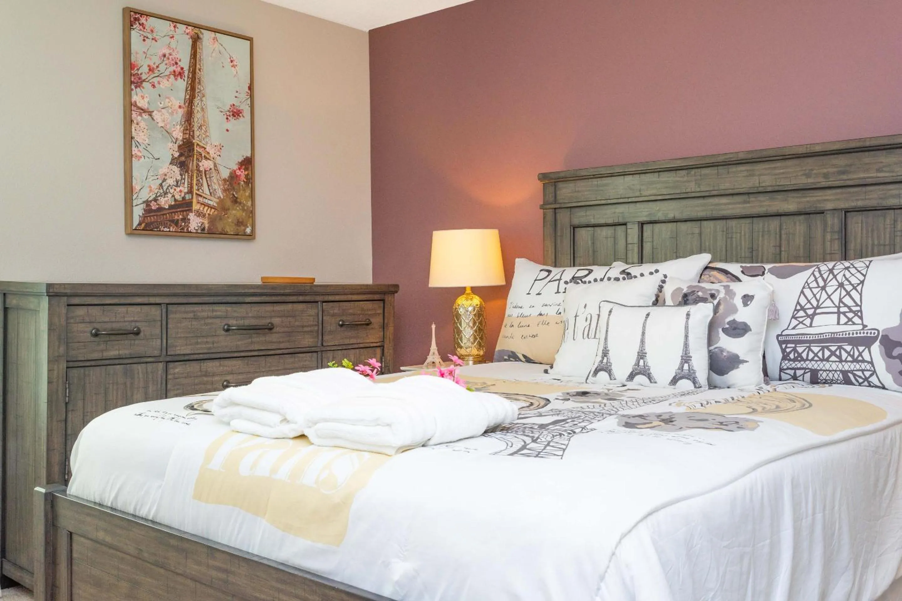 Bed in Gorgeous and New House at Le Reve Resort (214221)