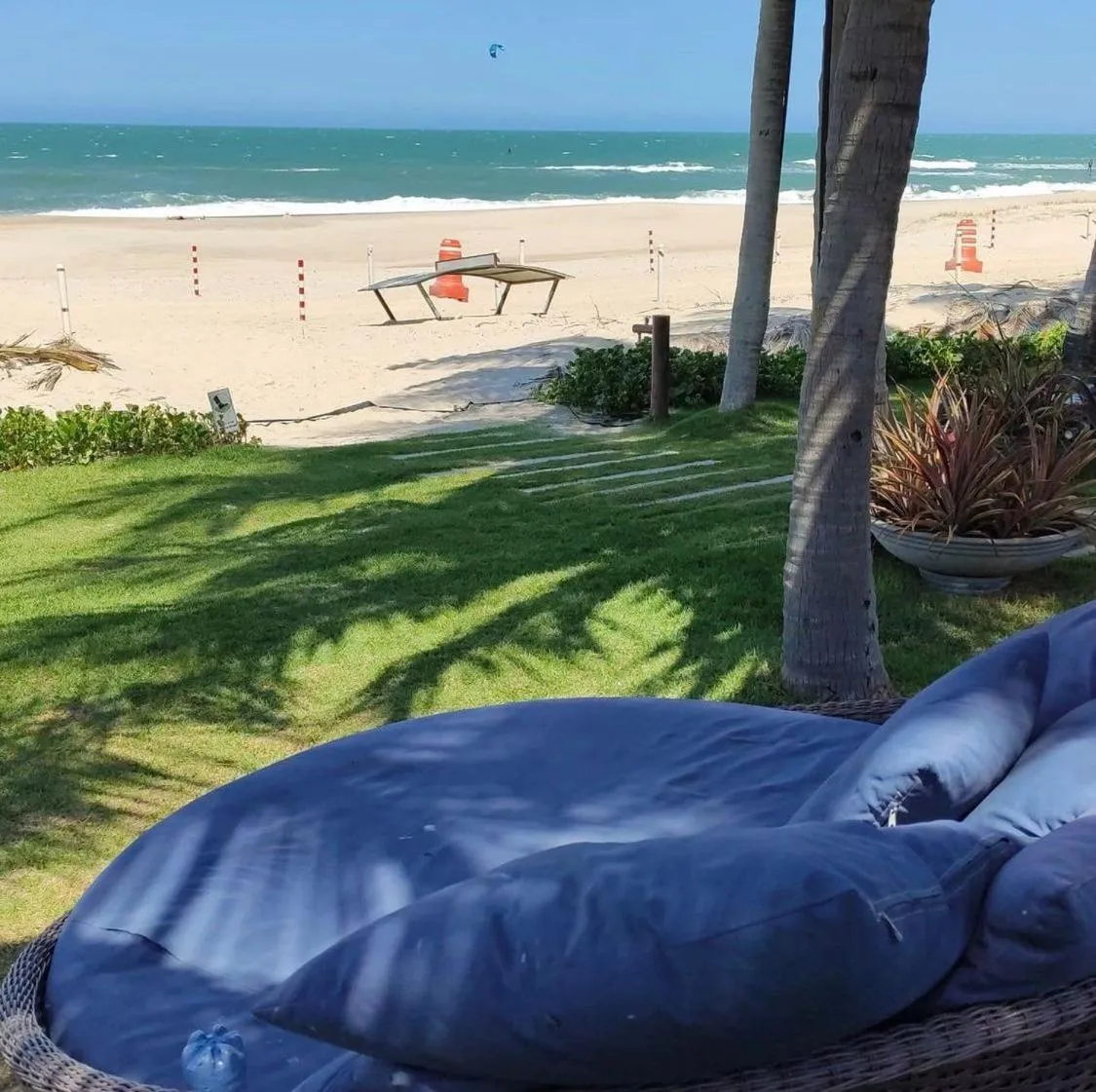 Natural landscape in Manhattan Beach Riviera