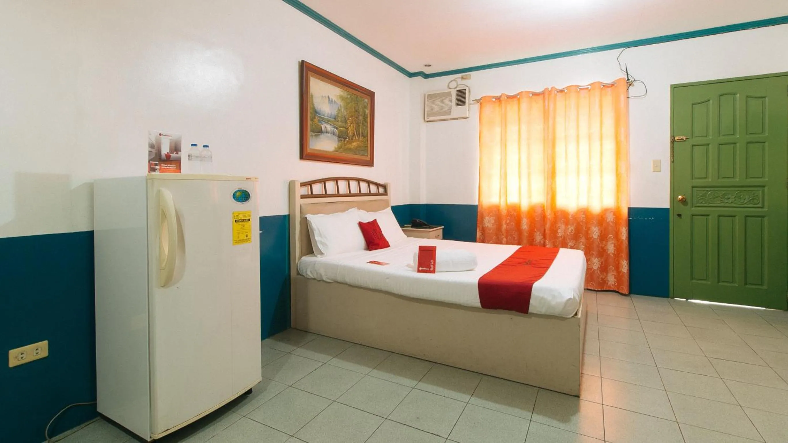 Bed in RedDoorz @ Orsu Hotel Angeles Pampanga