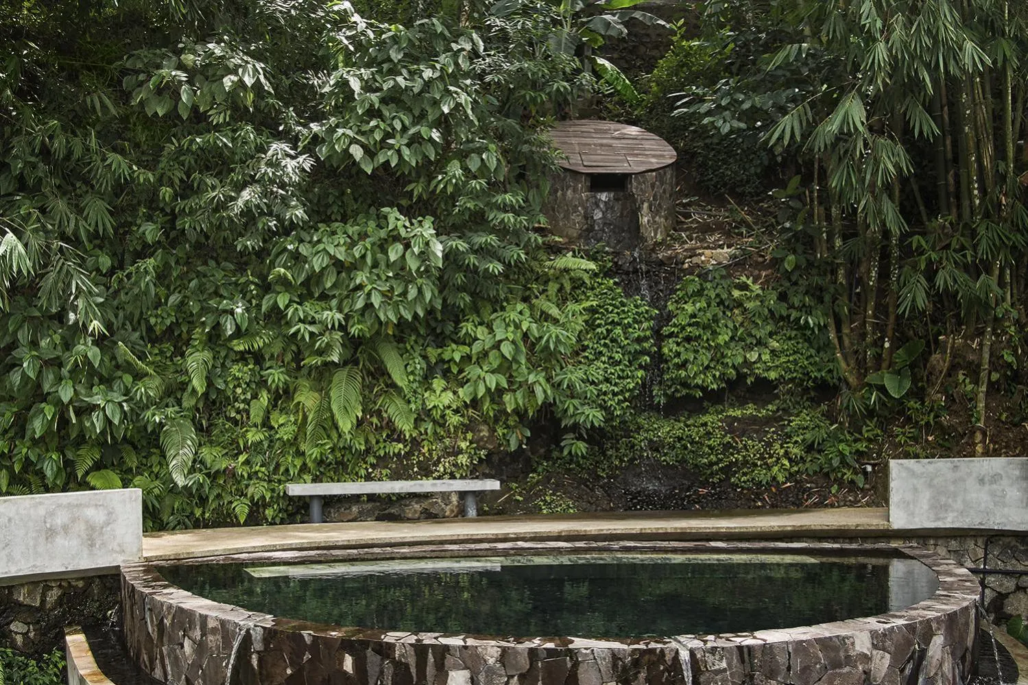 Swimming pool in Lintang Luku Tent Resort
