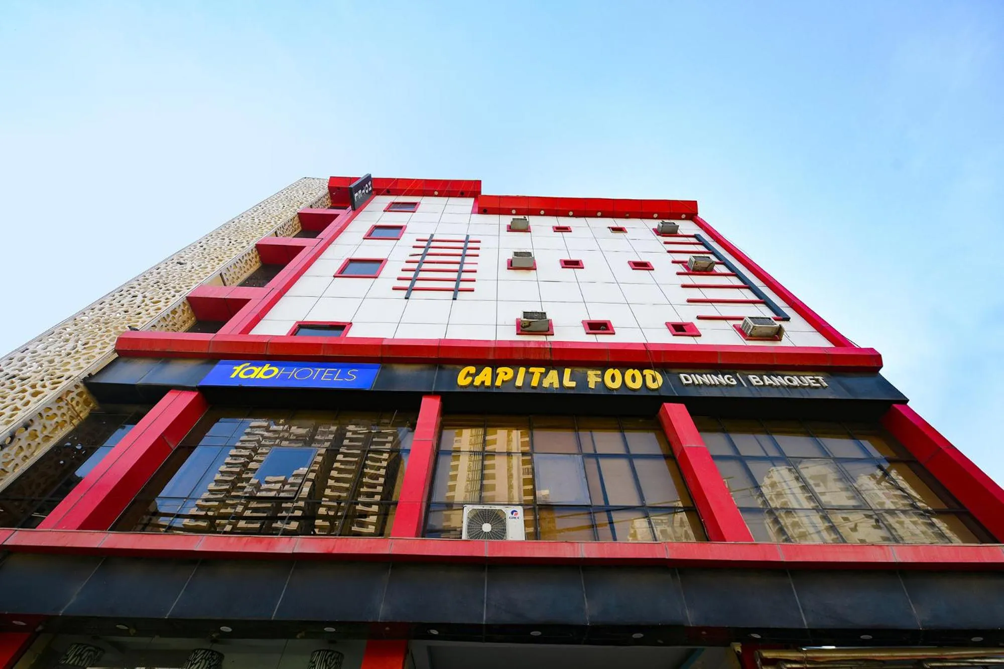 Property building in FabHotel Capital Inn