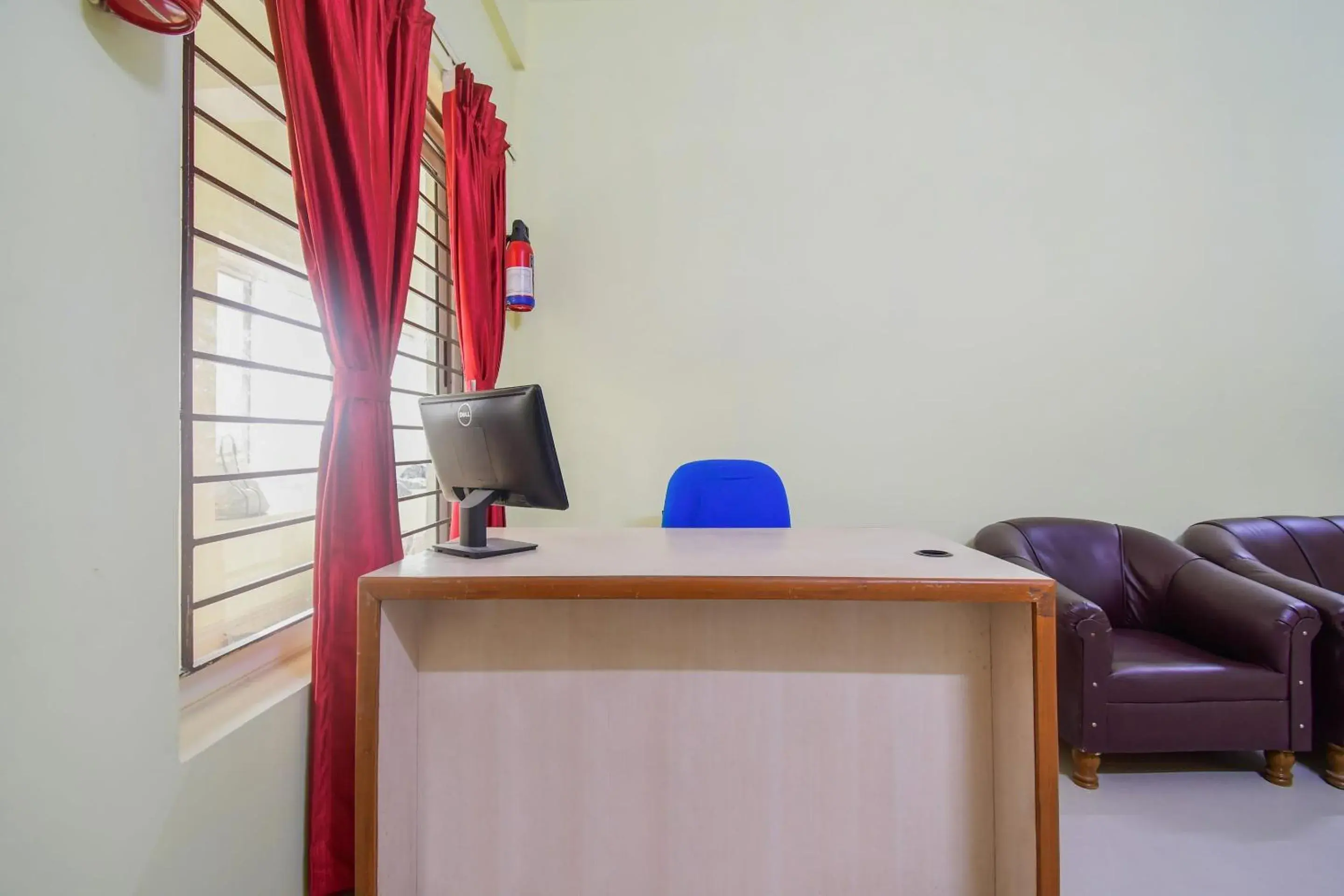 Lobby or reception in Hotel O U Tech Hotel And Restaurant Lobby or reception in Hotel O U Tech Hotel And Restaurant