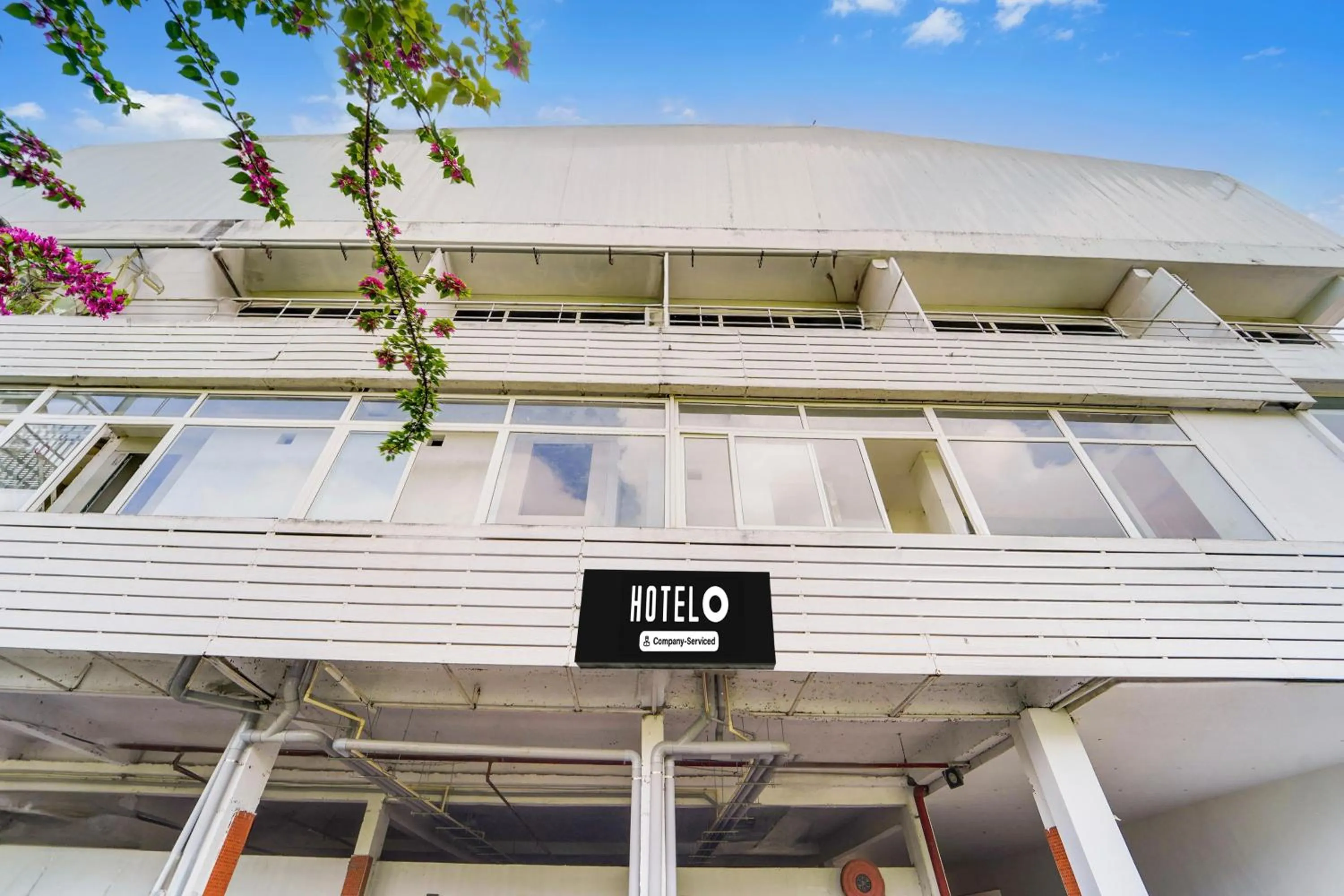 Facade/entrance in Super Hotel O Vazhakkala