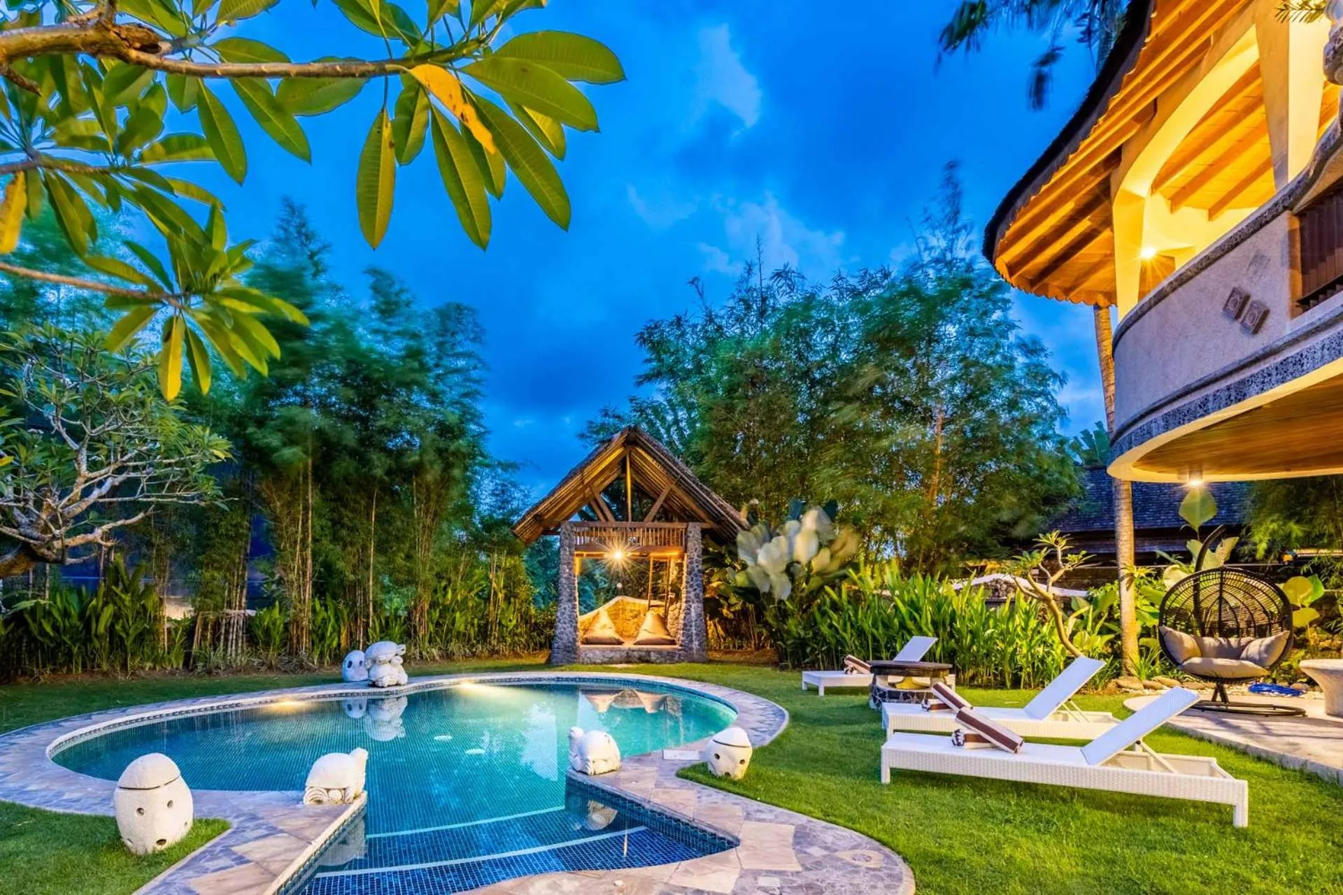 Swimming pool in Villa Canggu Hearts