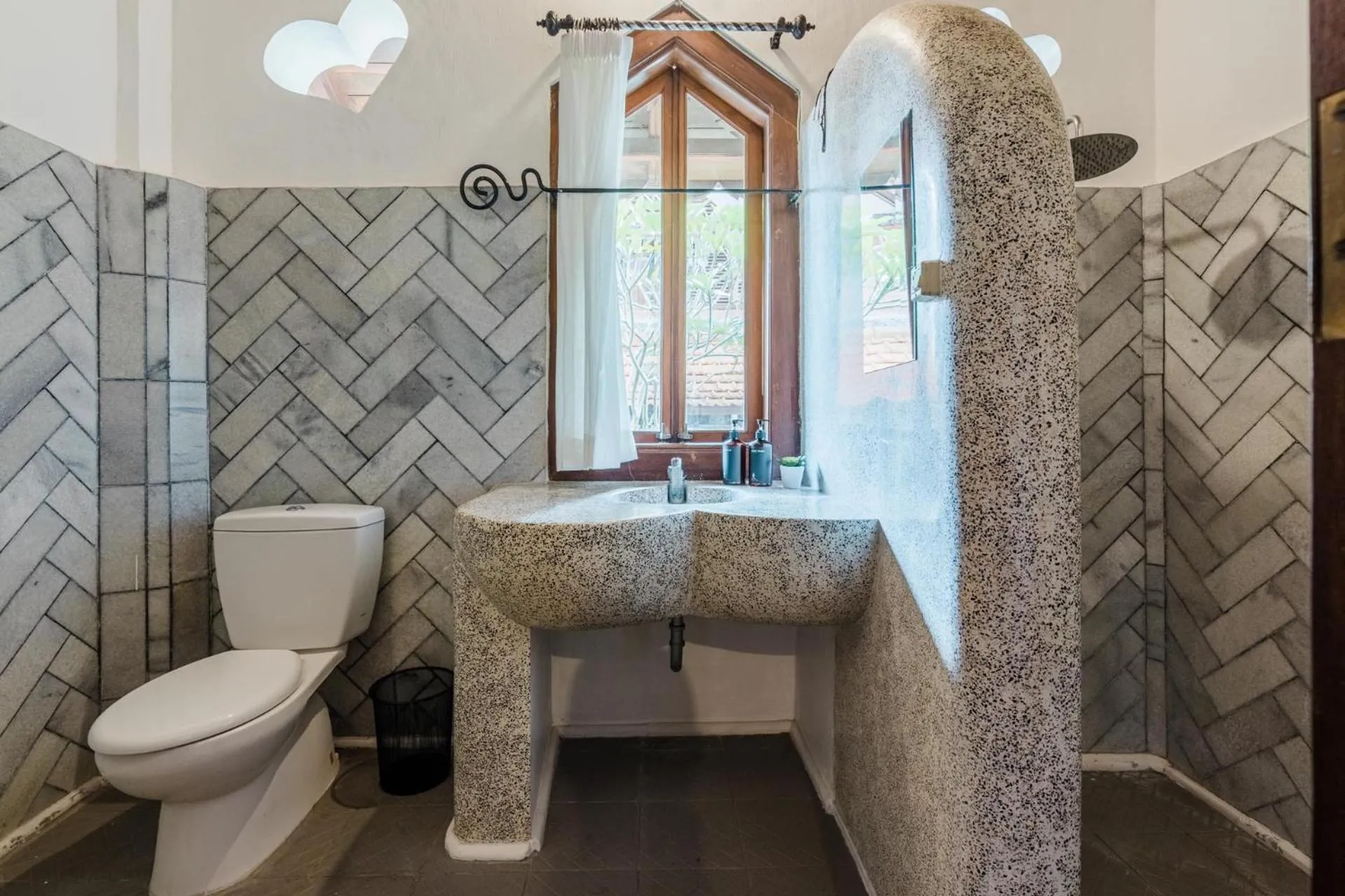 Bathroom in Villa Canggu Hearts