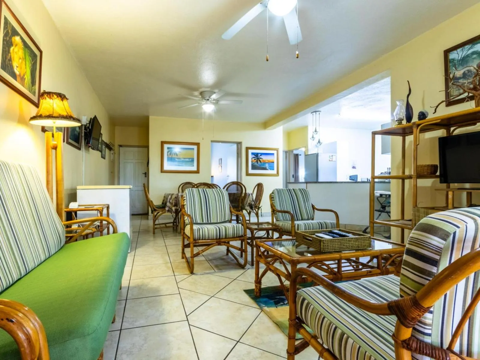 Living room in The Bridge 38