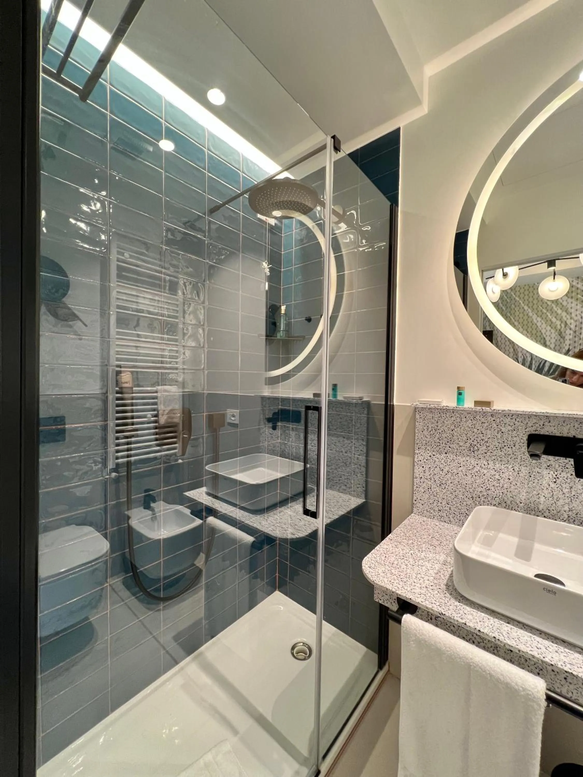 Shower in Boutique Hotel Martini 17