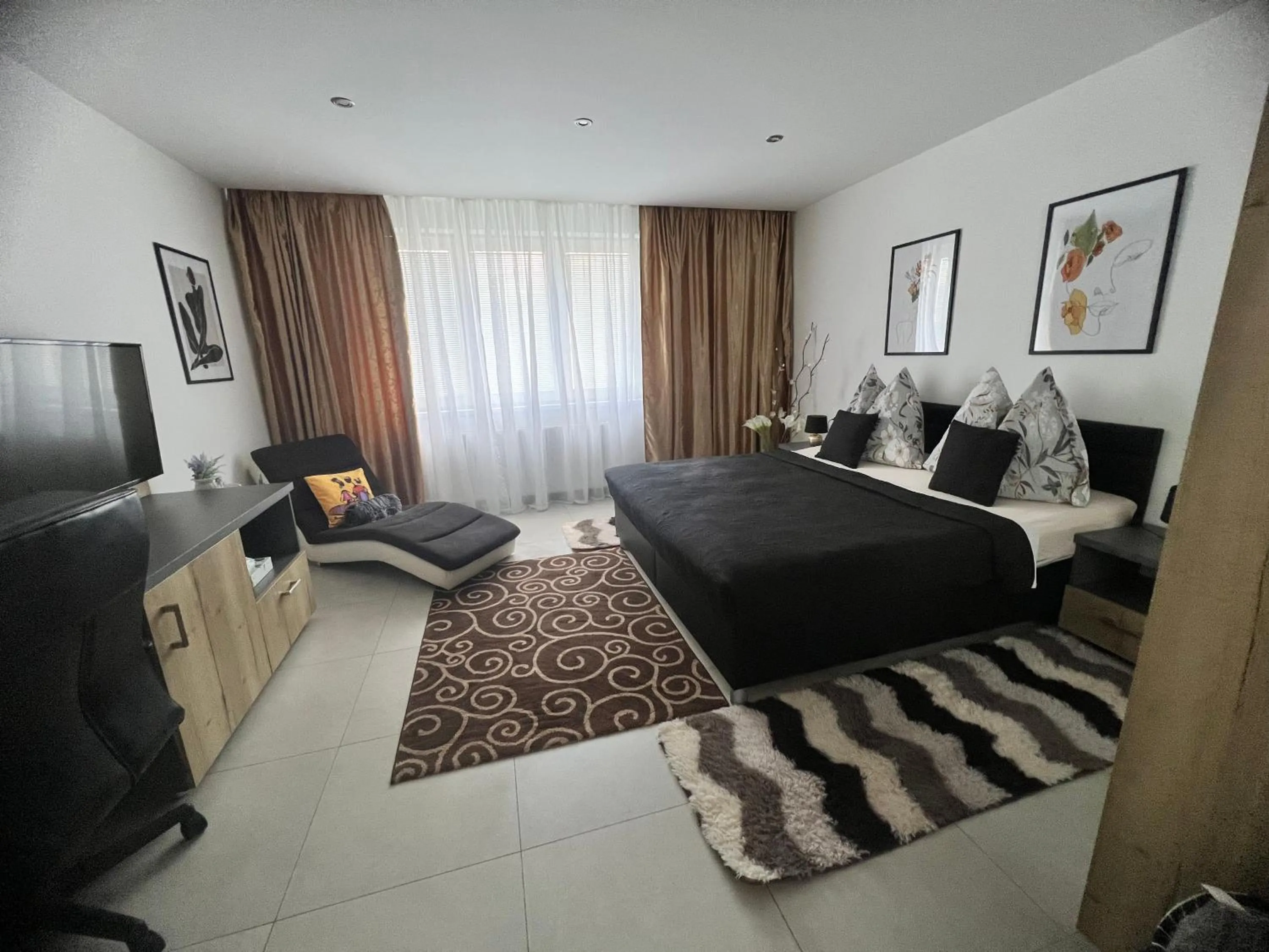 Photo of the whole room in Sparrow apartmens - Vrabčia ulica 9, Košice