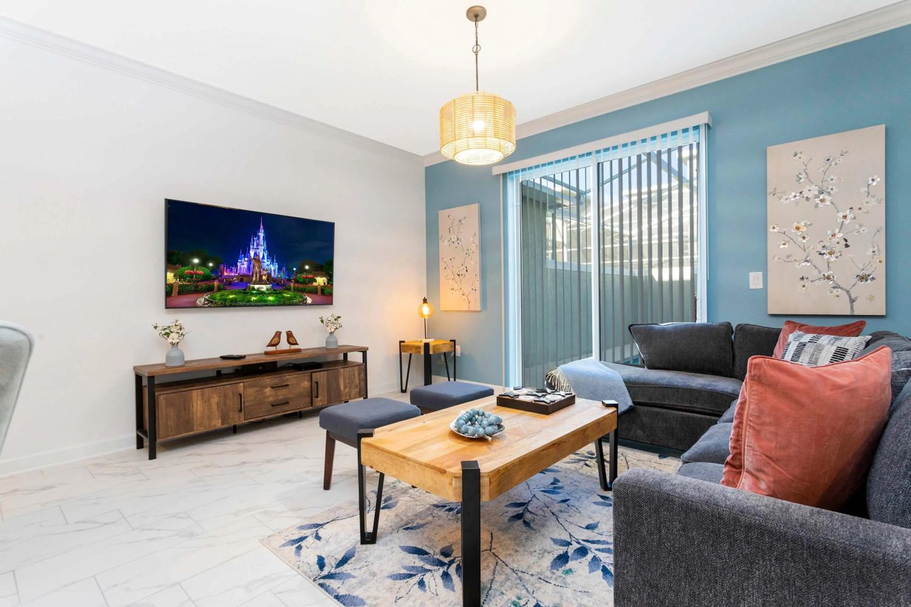 Splendid 4 Bd w/ Pool Close to Disney @ Champions Gate 1006