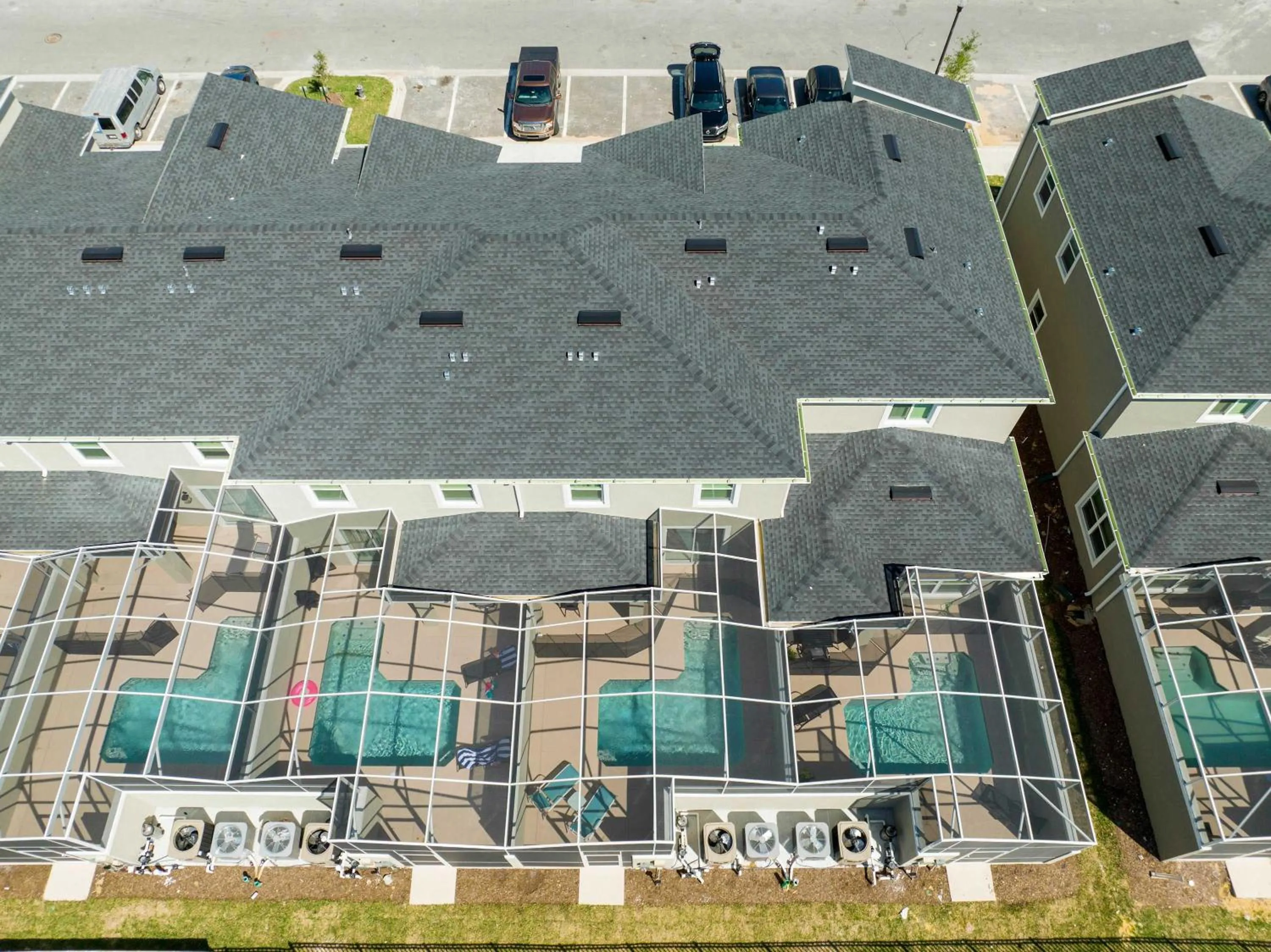 Splendid 4 Bd w/ Pool Close to Disney @ Champions Gate 1006