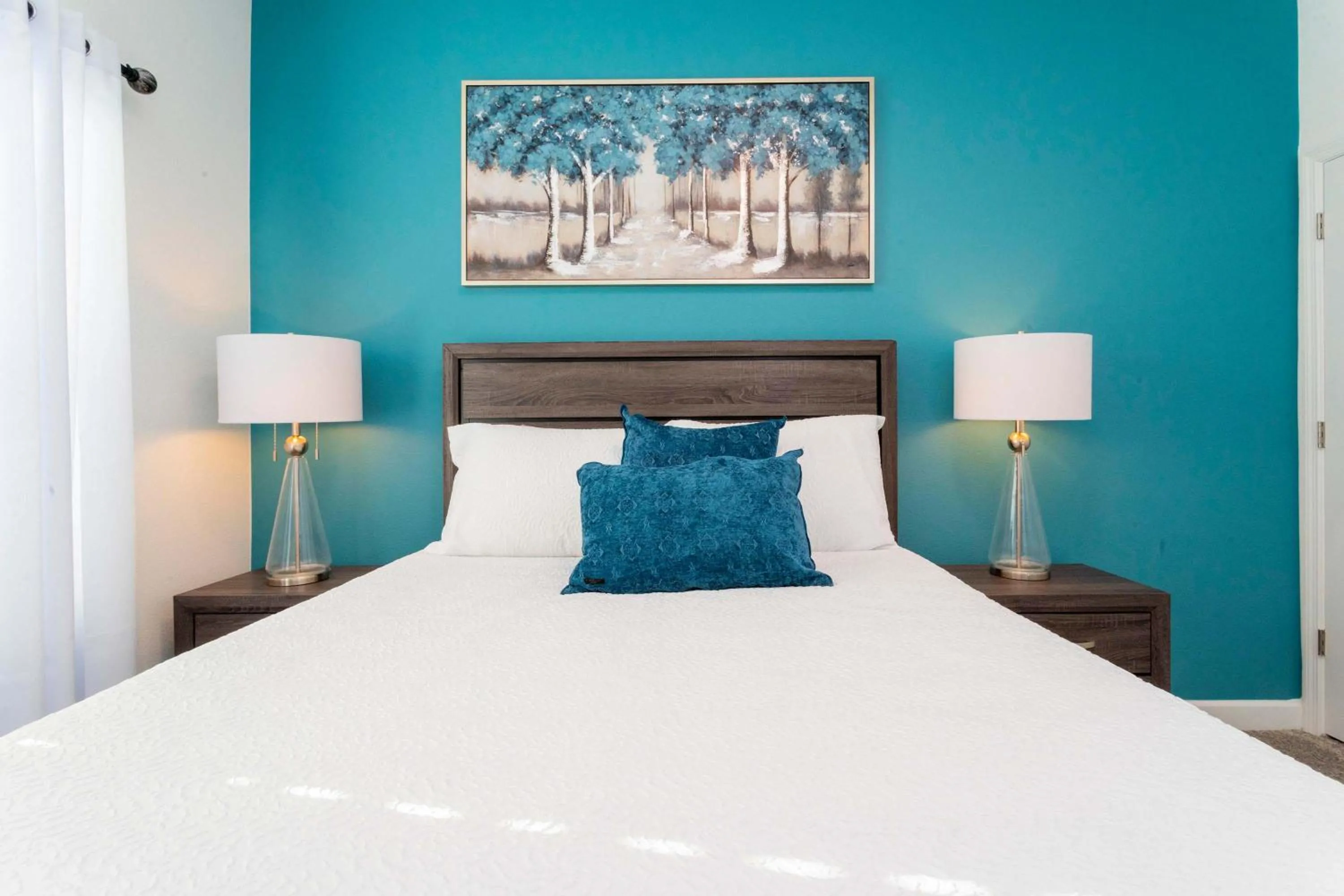 Bed in Splendid 4 Bd w/ Pool Close to Disney @ Champions Gate 1006