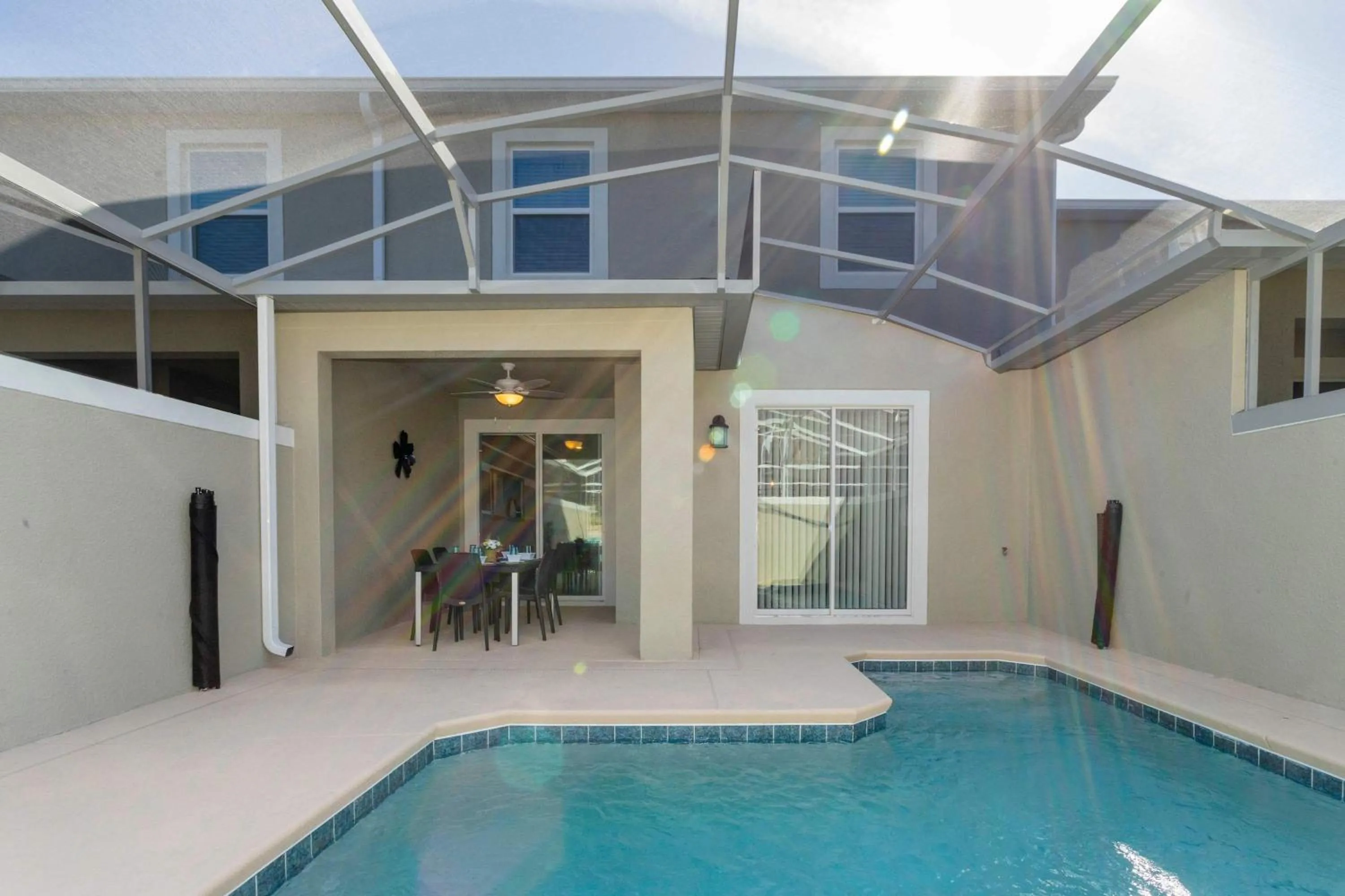 Splendid 4 Bd w/ Pool Close to Disney @ Champions Gate 1006