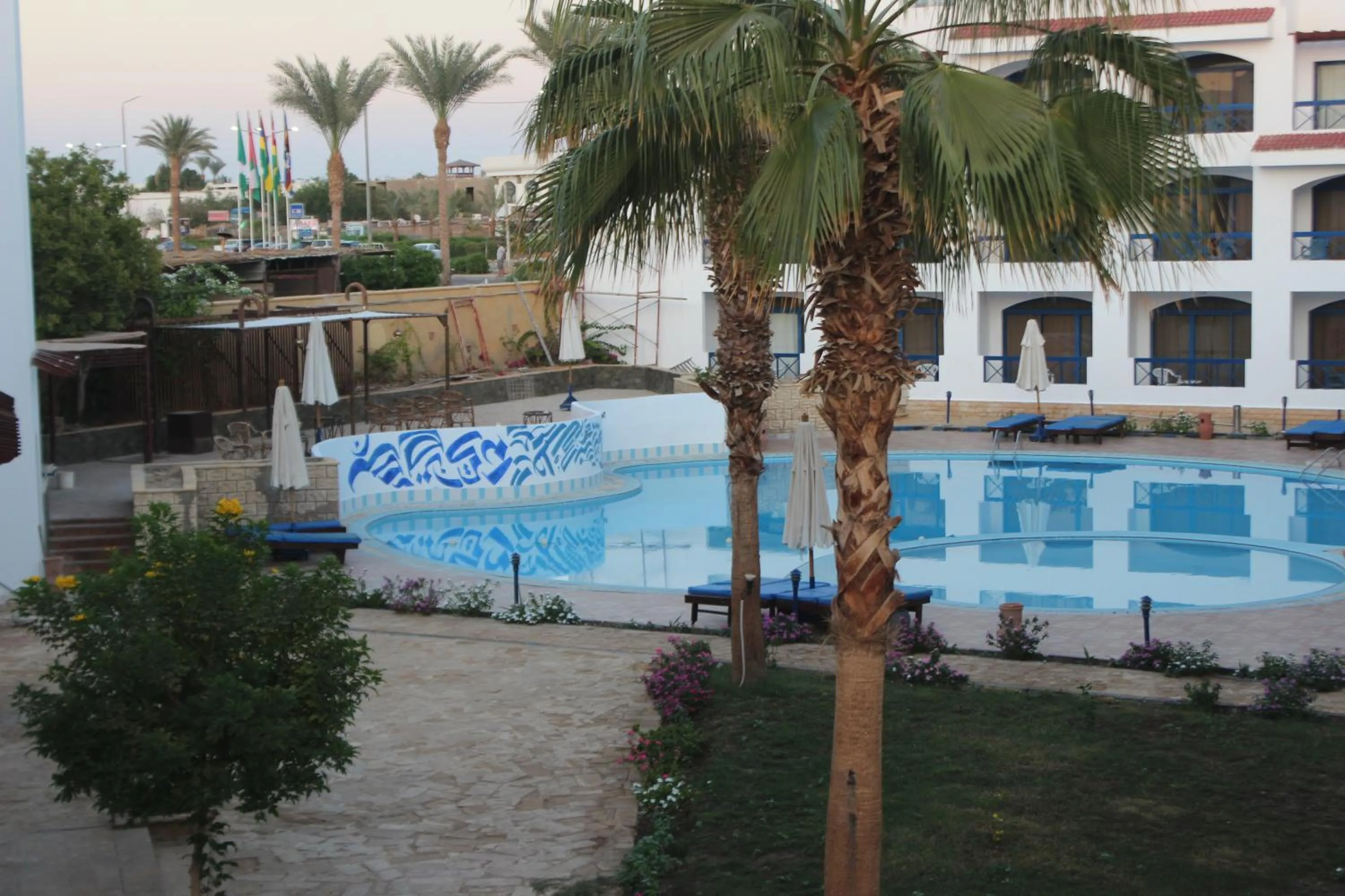 Swimming pool in El Khan Sharm Hotel