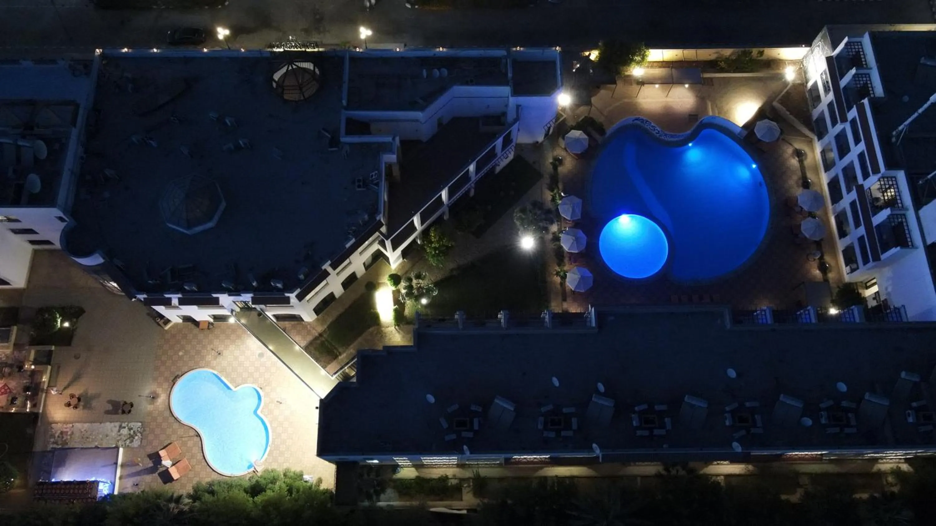 Swimming pool in El Khan Sharm Hotel