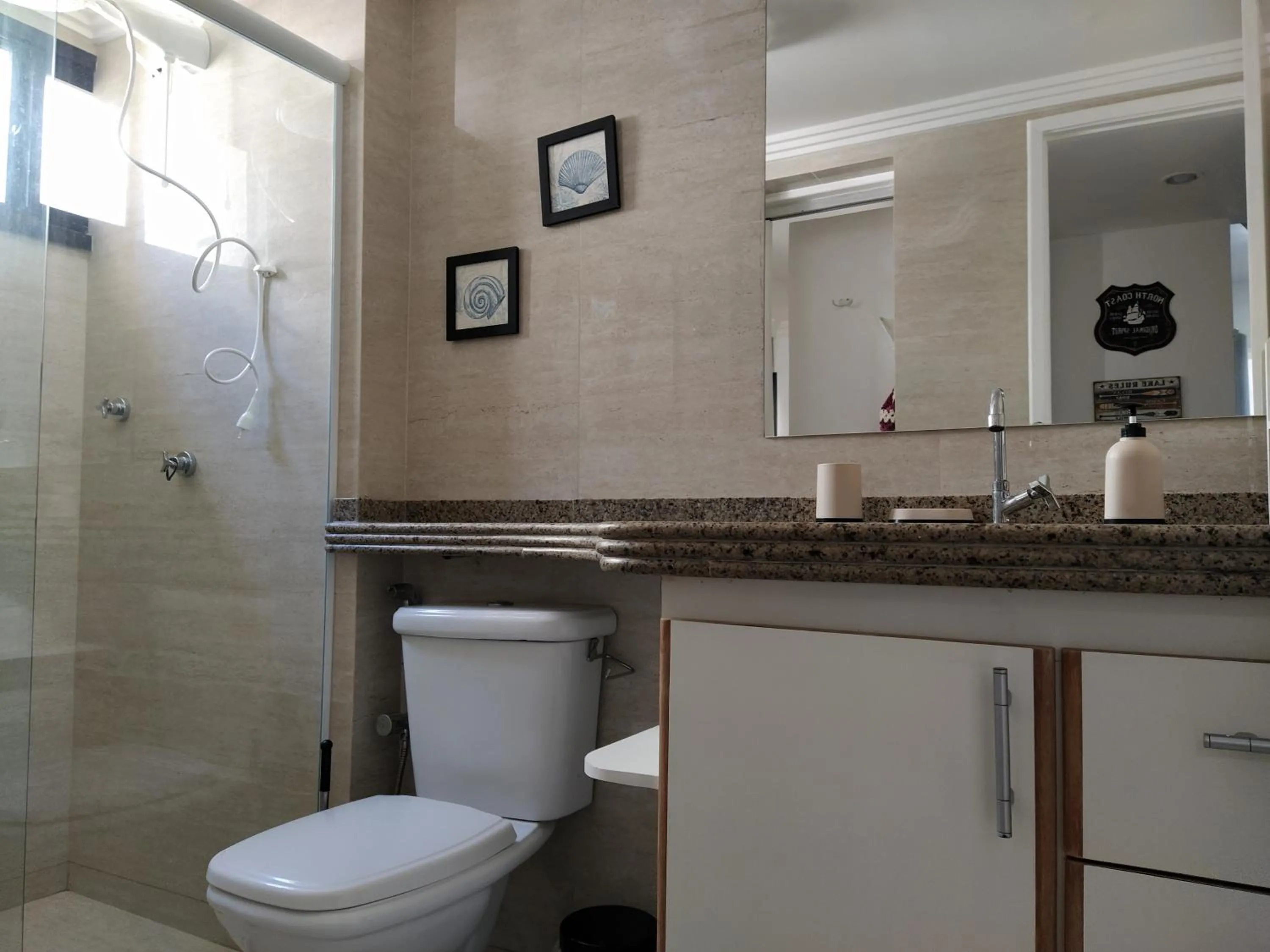 Bathroom in Apartamento Aquaville Pé na areia e Água coco