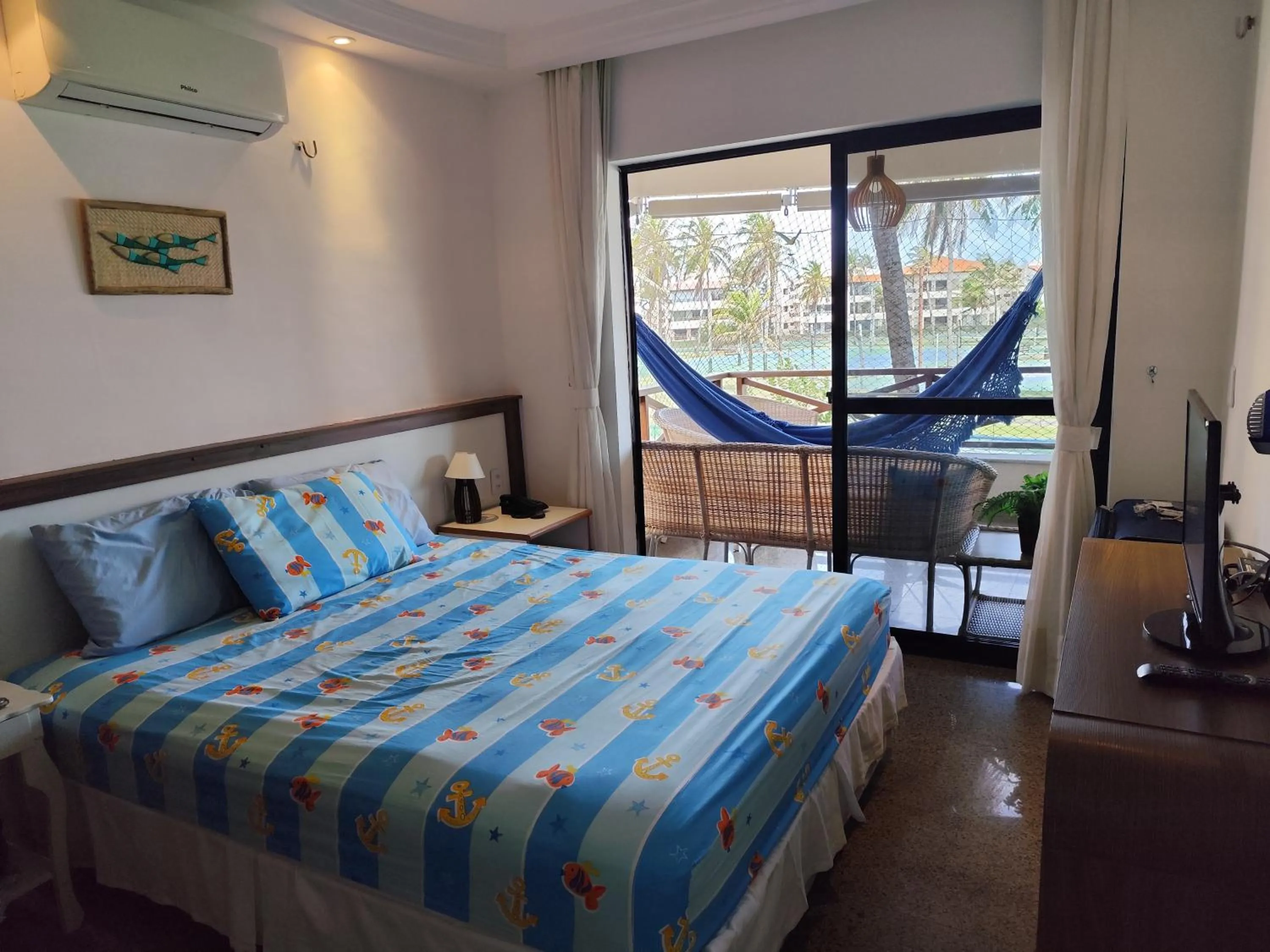 Bedroom, Bed in Apartamento Aquaville Pé na areia e Água coco