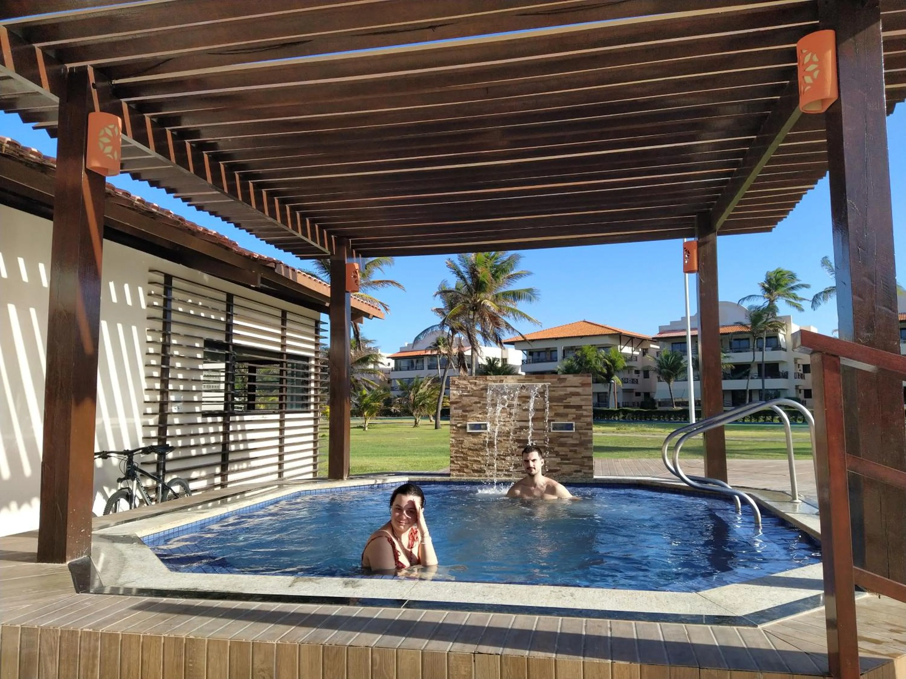 Hot Tub in Apartamento Aquaville Pé na areia e Água coco