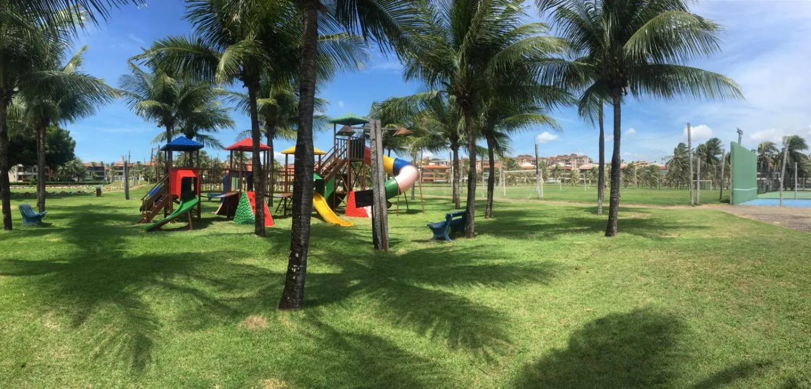Children play ground in Apartamento Aquaville Pé na areia e Água coco