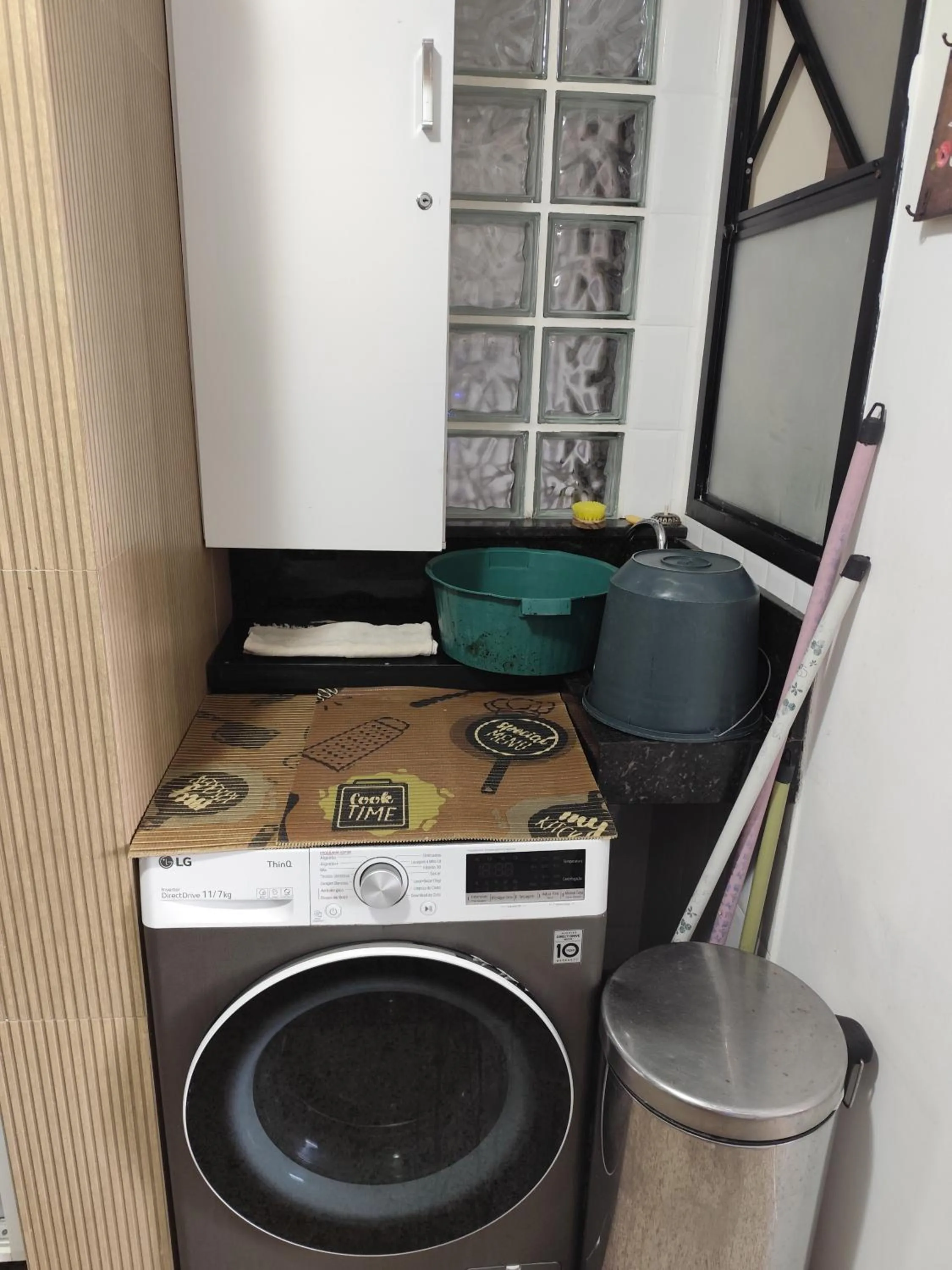 dishwasher in Apartamento Aquaville Pé na areia e Água coco